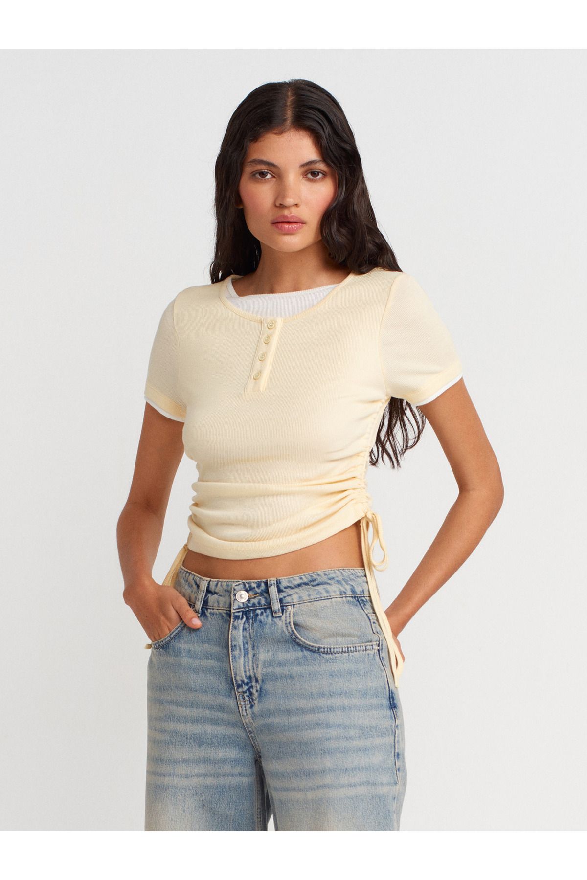 Dilvin 31816 Çift Katlı Büzgülü T-shirt-Açık Sarı