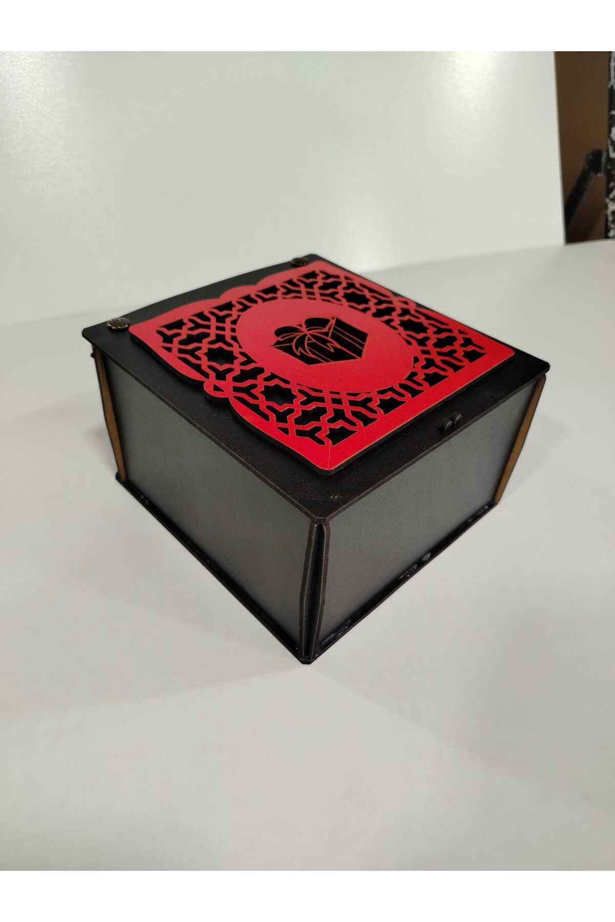 Vuslat Hediyelik AHŞAP HEDİYE KUTUSU KIRMIZI DEKOR (15X15 CM) 9 CM YÜKSEKLİK