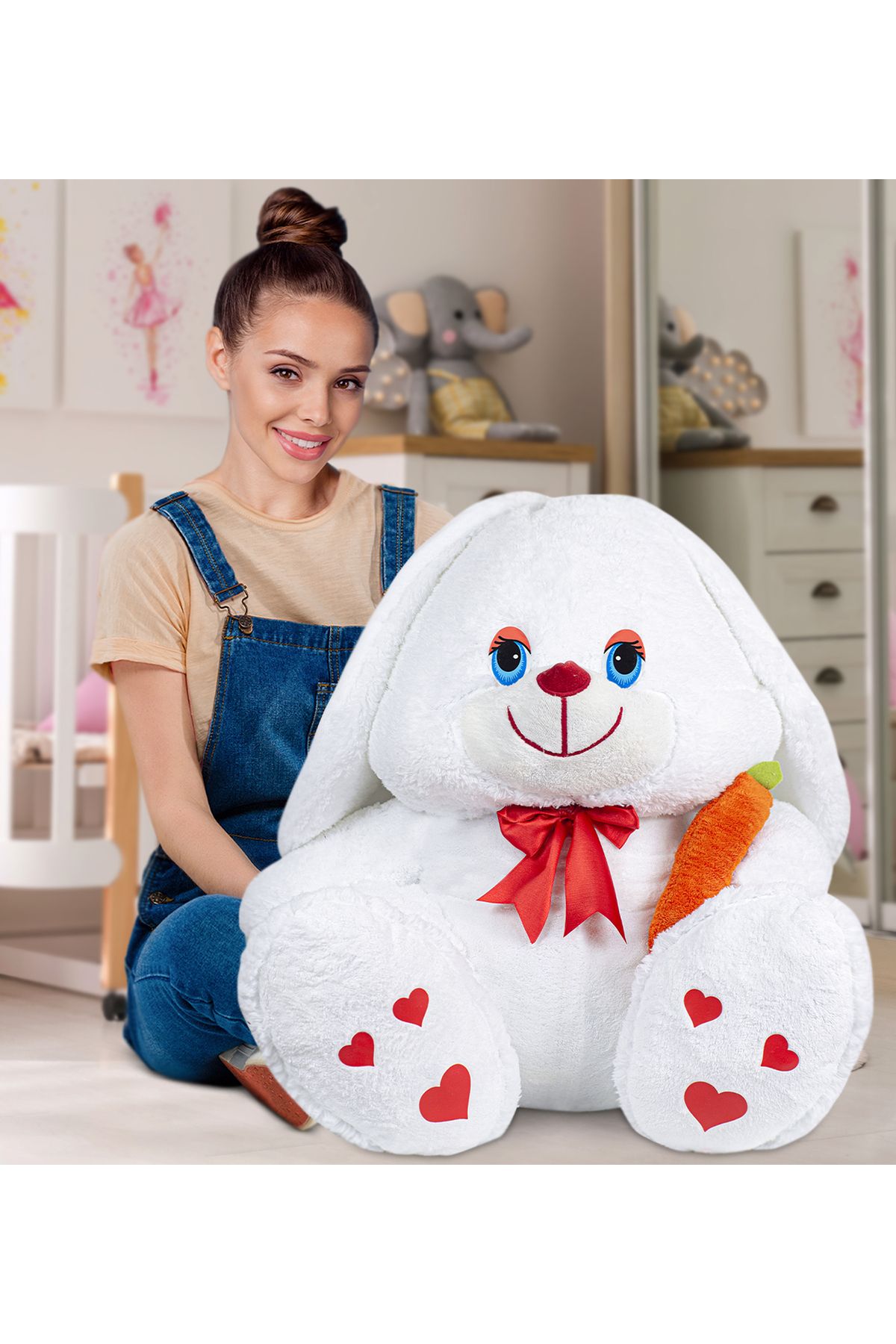 Özgüner Oyuncak 100 cm Elinde Havuç Tutan Tavşan Peluş Oyuncak