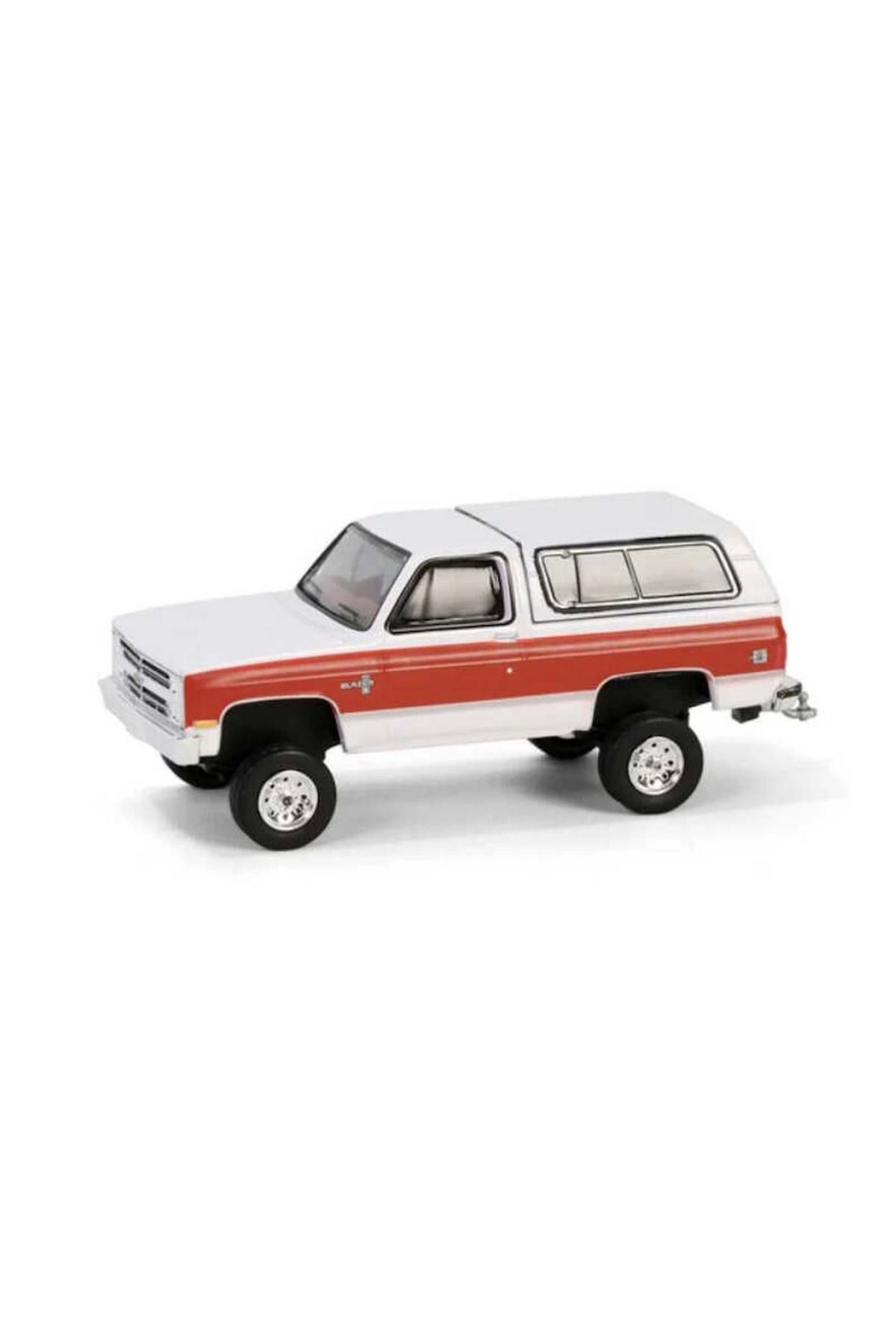 TOYFEST Greenlight 1/64 All-Terrain Series 16- 1984 Chevrolet K5 Blazer Silverado