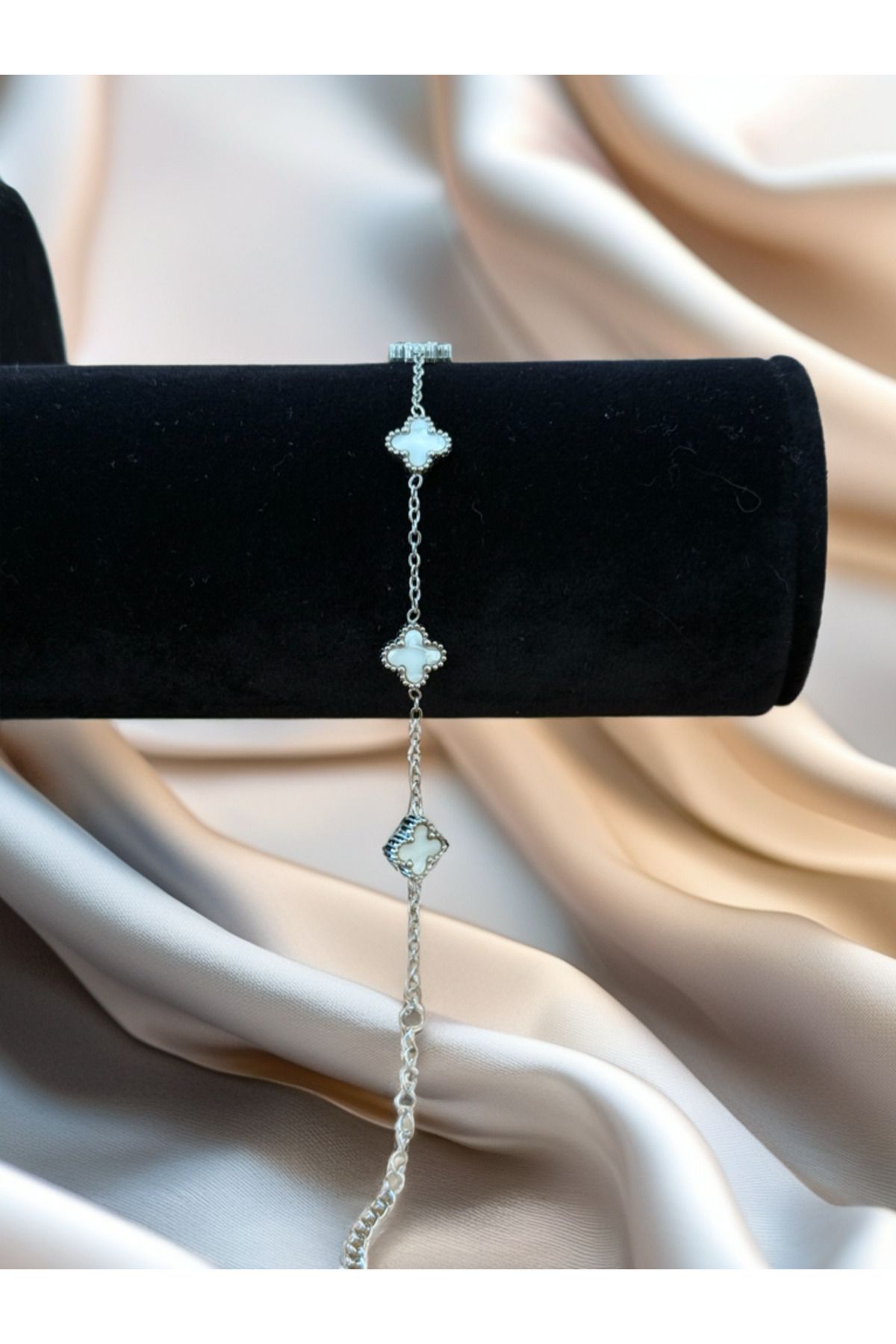 Calmea Jewellery YONCA BİLEKLIK ŞANS YONCASI