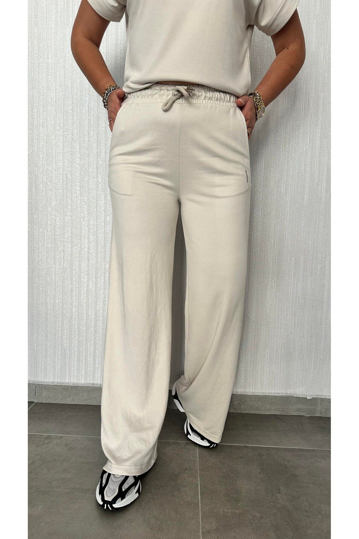 MODEL Modal içeren düz kesim Brushed Eşofman