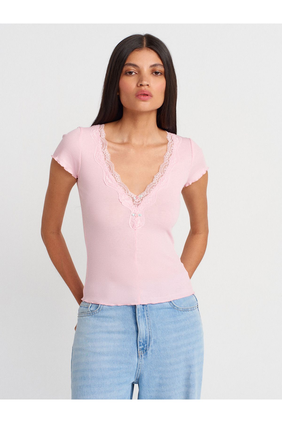Dilvin 31789 Dantel Şeritli V Yaka Top-Toz Pembe