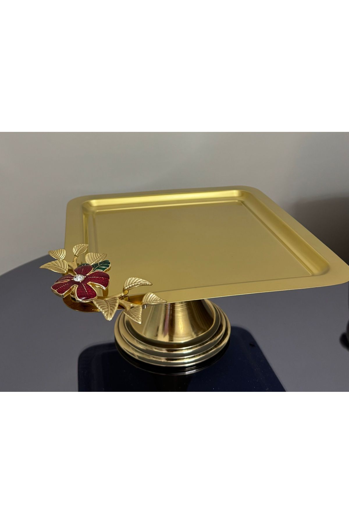 SEVA ÇELİK ÇELİK GOLD KARE MODEL AYAKLI KIRMIZI ÇİÇEKLİ KEK KURABİYE STANDI LÜX
