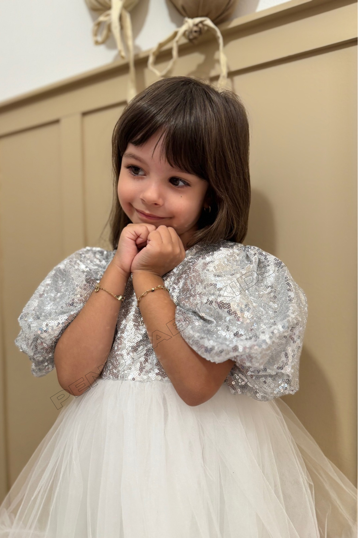 penu baby kids Gümüş Payet Detaylı Etek Ucu Fırfırlı Kız Çocuk Kız Bebek Abiye Elbise fotoğrafı 5 (önizleme)