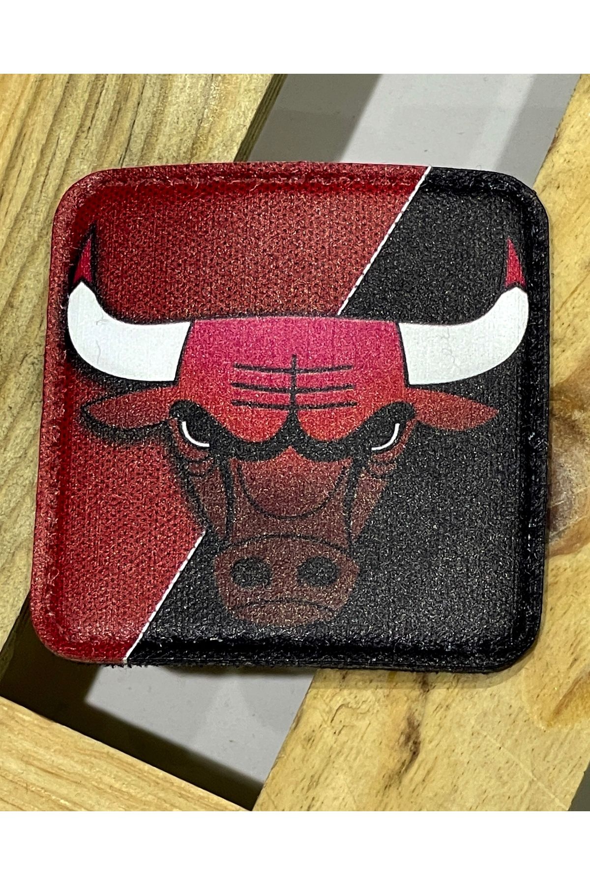 Higo Man Değiştirilebilir Kare Patch – Figürlü, Yazılı, Temalı Modeller