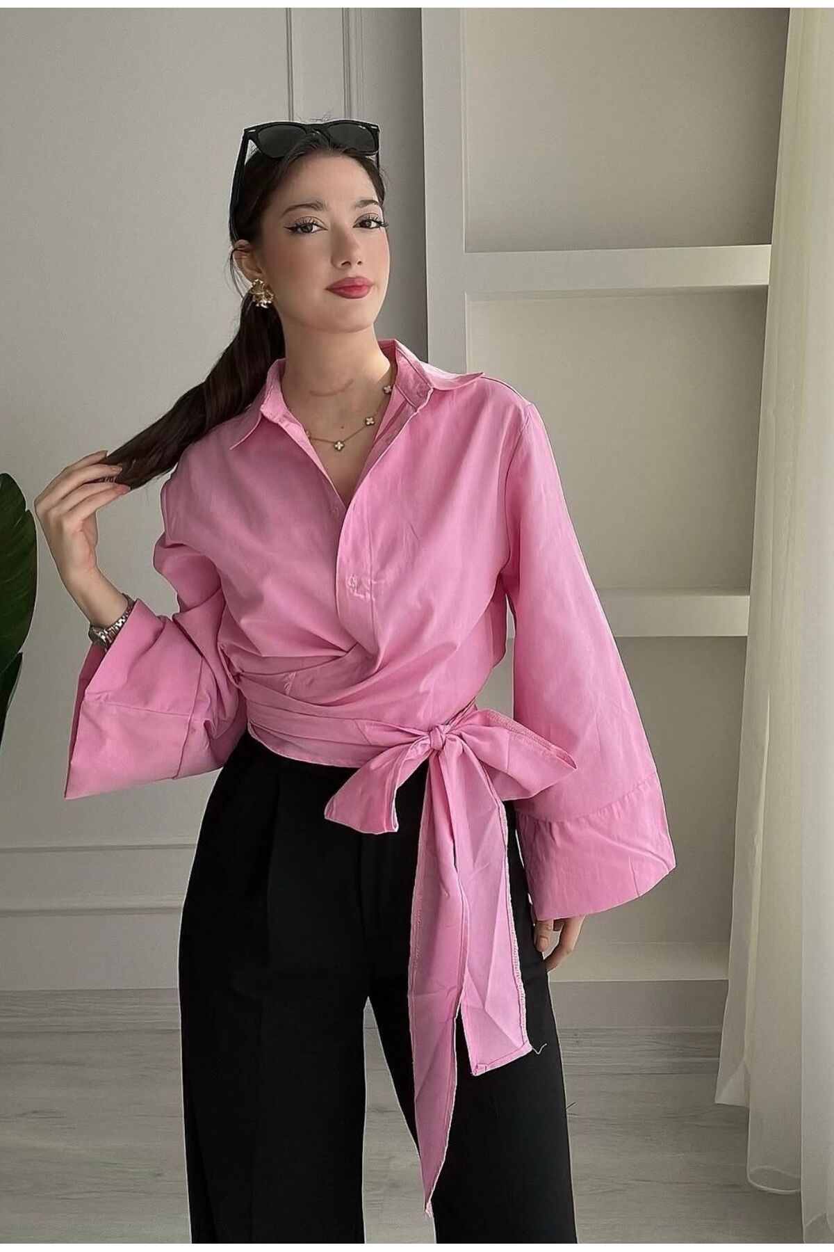 boutiquemery PEMBE İspanyal Kol Yandan Bağlama Gömlek