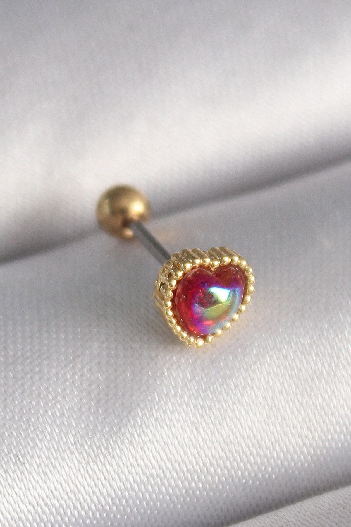 melfxxl eticaret 316L Çelik Gold Renk Kırmızı Mineli Kalp Tragus Piercing - Lisinya