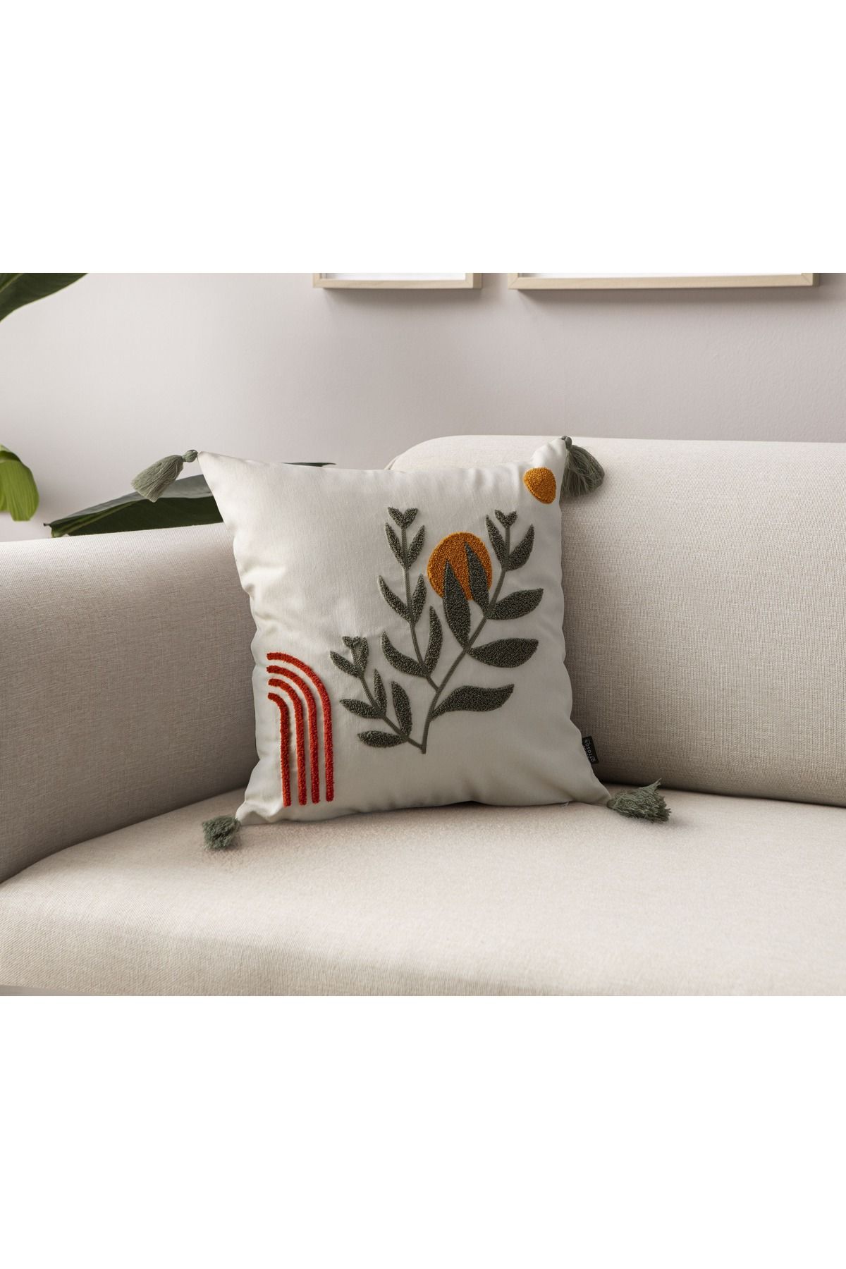 WoodyMaison Çiçek Desenli 4'Adet Kırlent Kılıfı Punch Comfort Panç Yastık Kılıfı, Püsküllü 43x43cm