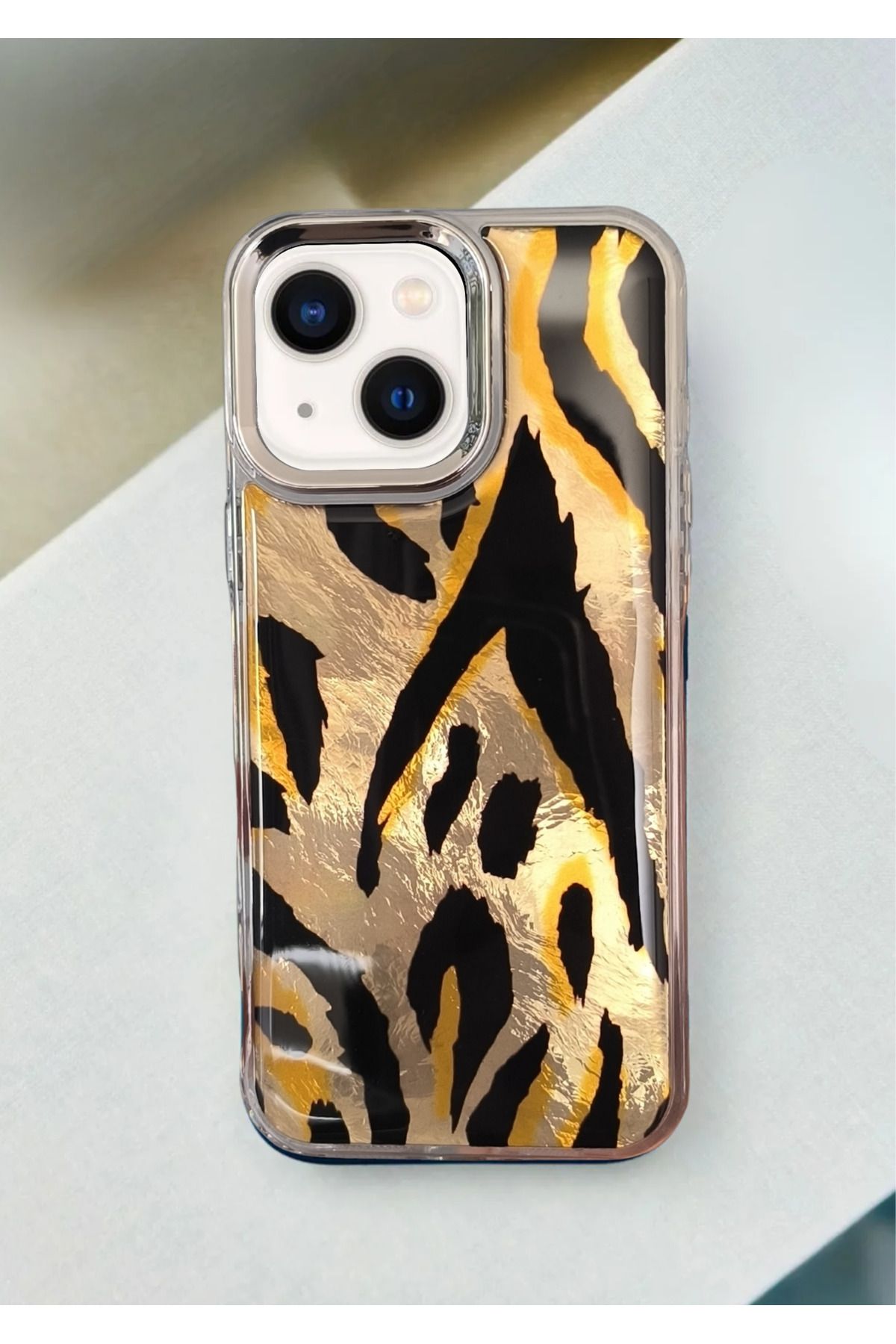 BCASE İphone 13 Leopar Desenli Kılıf