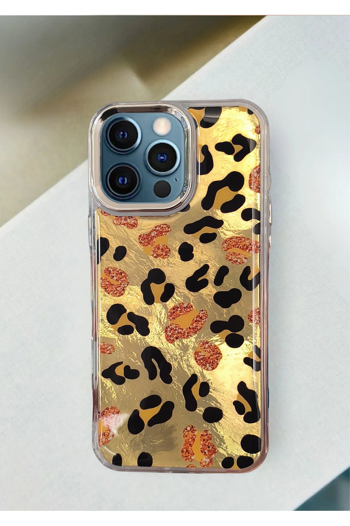 BCASE İphone 12 Leopar Desenli Kılıf