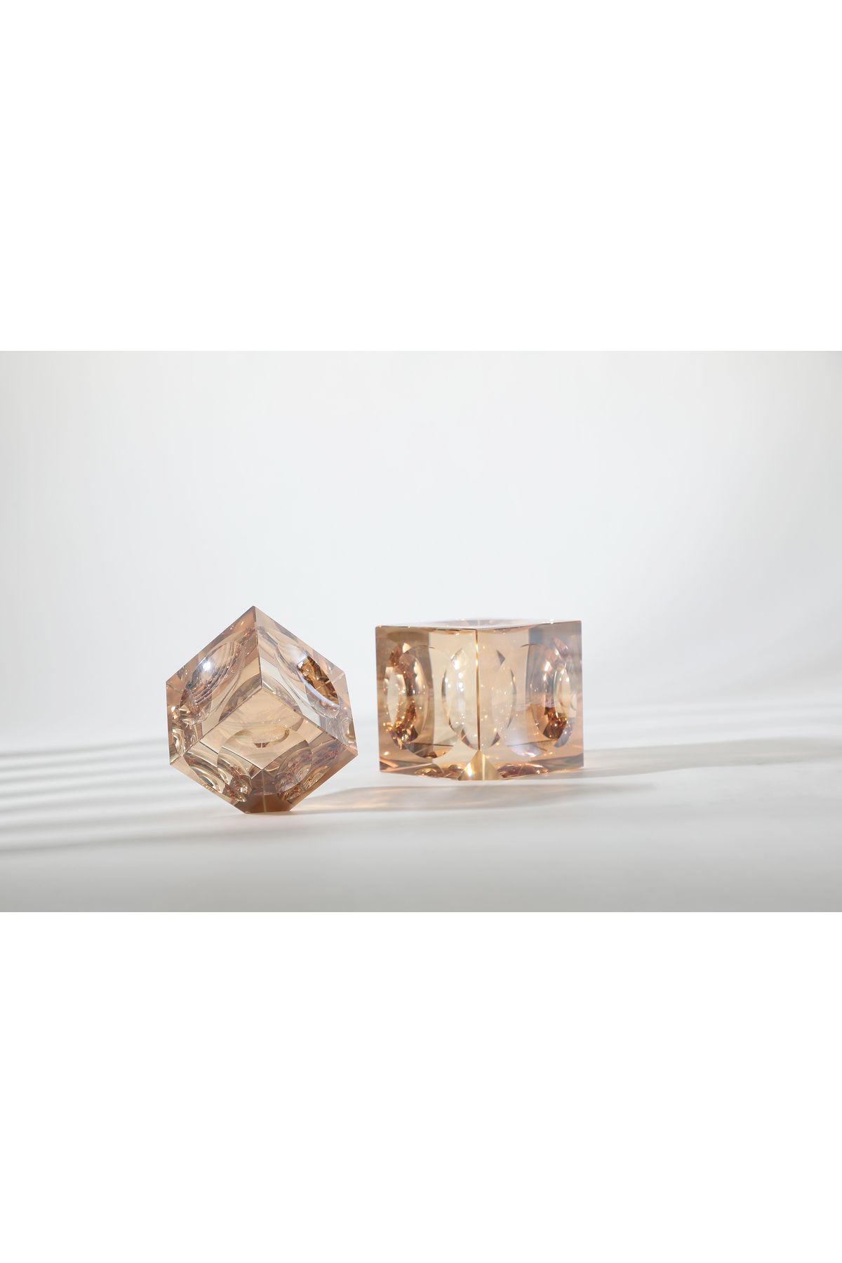 Mondschein Kübik 2'li Dekoratif Kristal Obje Seti (10.0 X 10.0 X 10.0 Cm + 8.0 X 8.0 X 8.0 Cm )