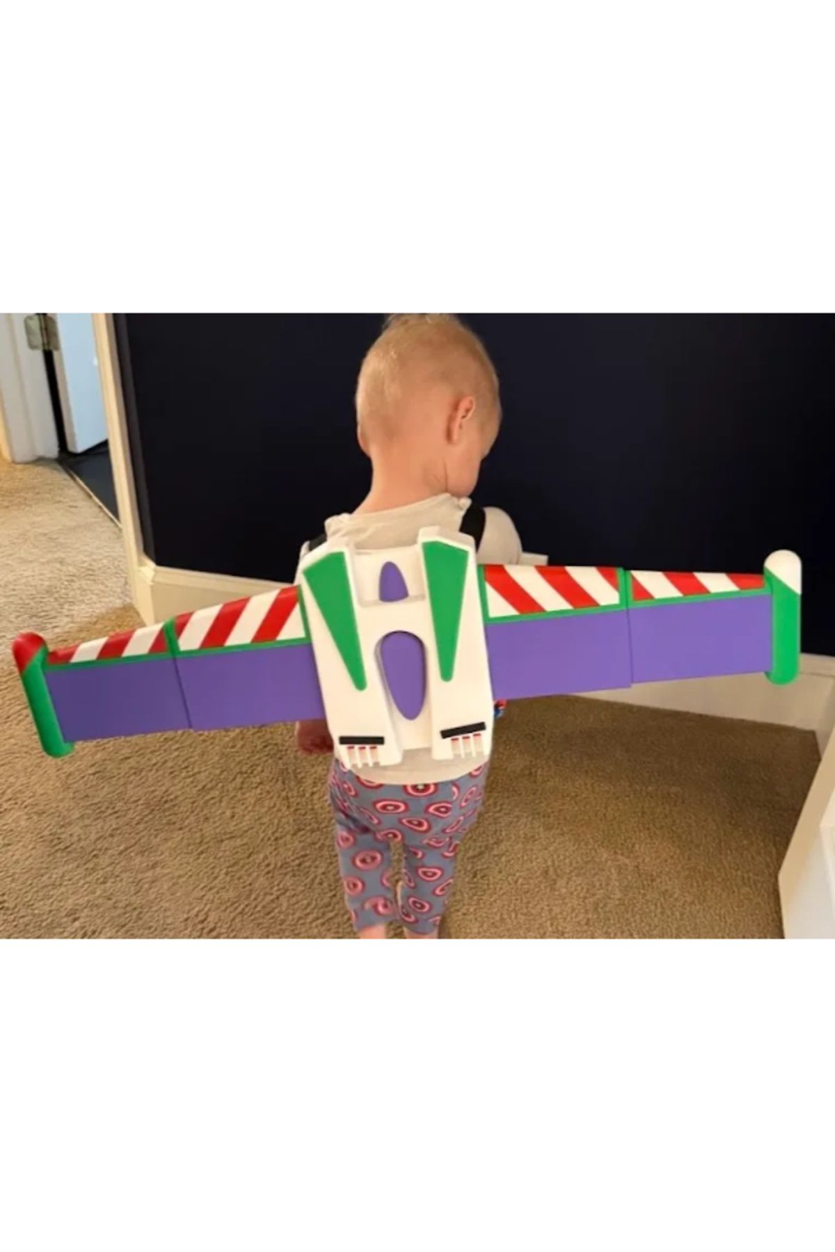 3d model s Buzz Lightyear Jetpack – Işıklı Oyuncu Sırtlığı