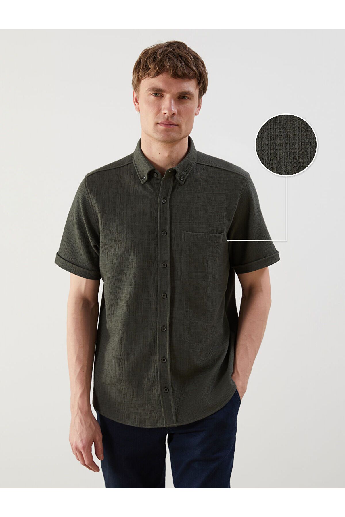 LC Waikiki Regular Fit Kısa Kollu Poplin Erkek Dokulu Gömlek