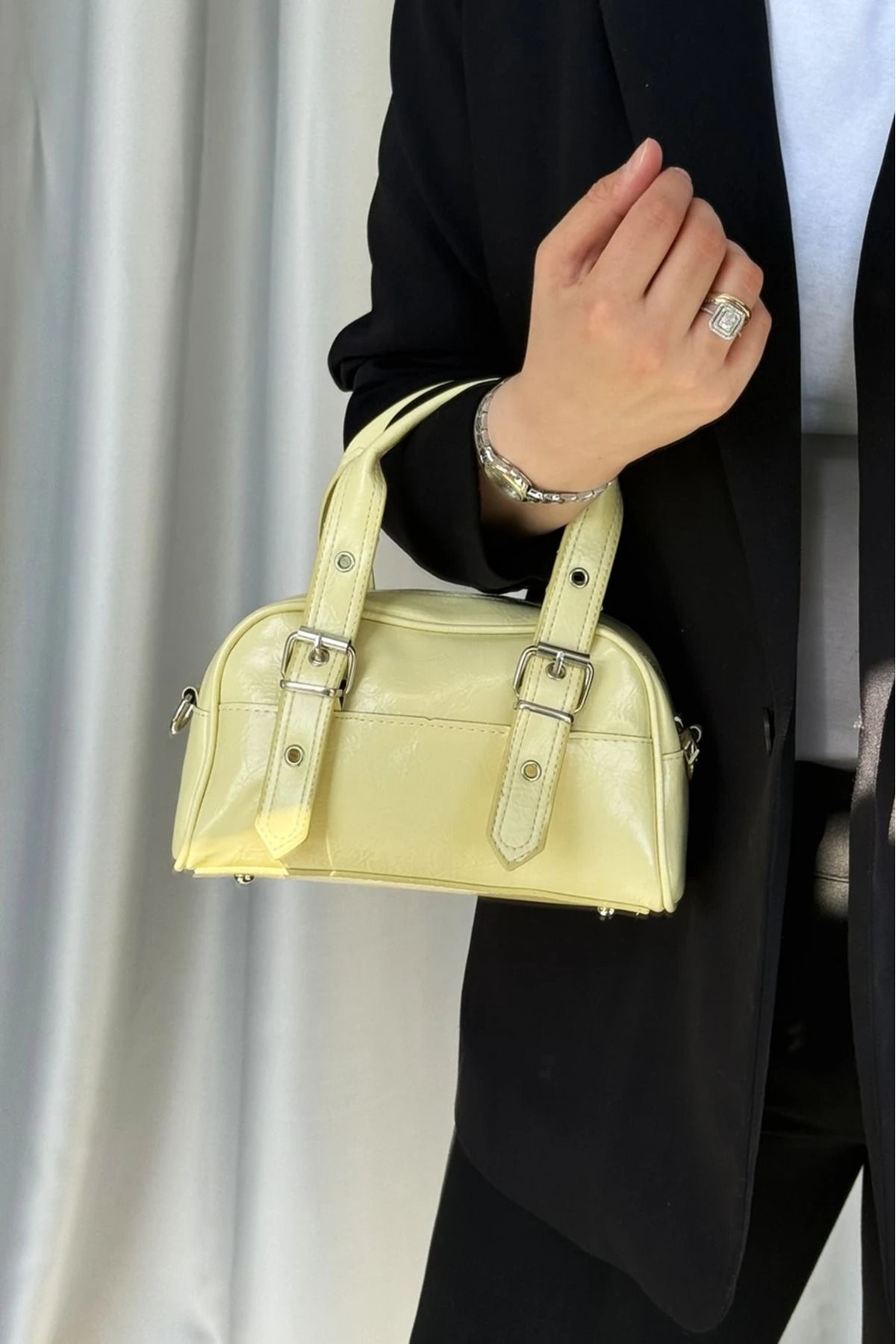 Melos Butik Kadın Butter Yellow Sarı Çift Kemer Detaylı Deri El Ve Omuz Çantası