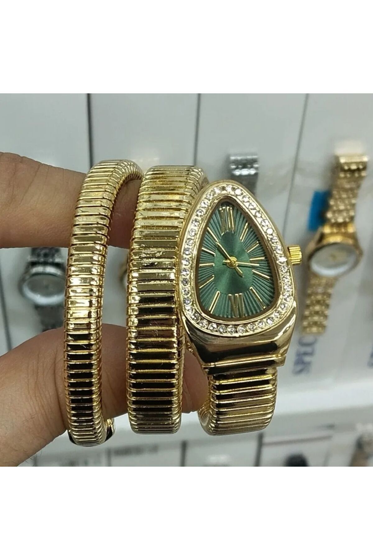 QUARTZ Yılan Model Lüks Kadın Kol Saati