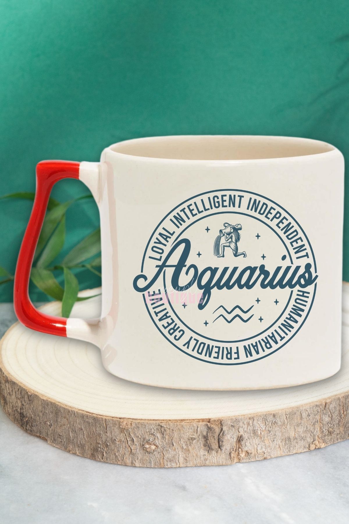 qoeuyl boutique Aquarius Traits Baskılı Kova Burcu Doğum Günü Hediye Kırmızı Kulplu Kupa Bardak