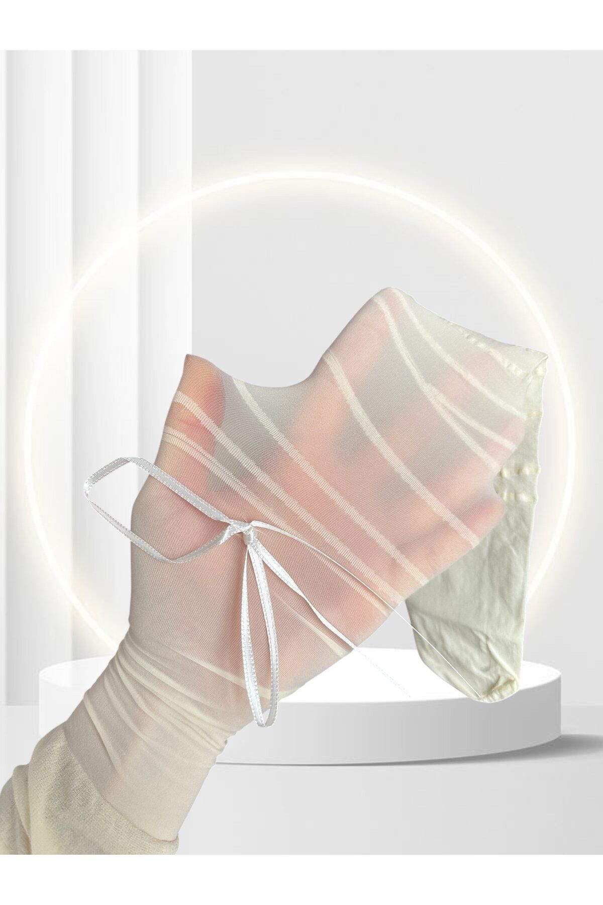 İntive Lingerie Estel Alt Bacağı Çizgili ve Kutdele Detaylı Şık Modern Külotlu Çorap