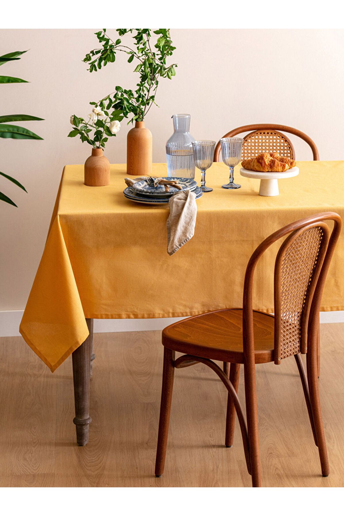LC Waikiki LCW HOME Sari Düz Pamuklu Masa Örtüsü 150x200