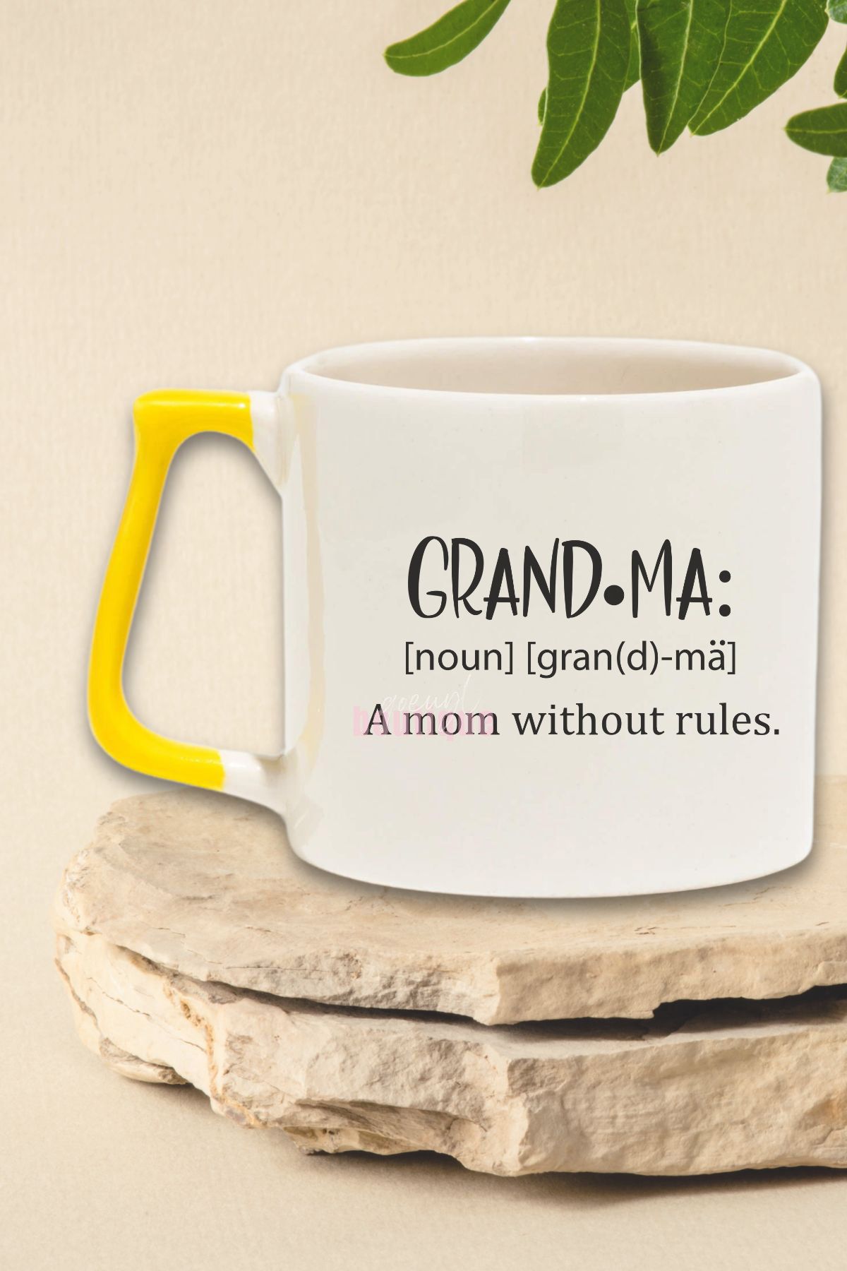 qoeuyl boutique Grandma Noun Baskılı Büyükanne Doğum Günü Hediye Sarı Kulplu Kupa Bardak