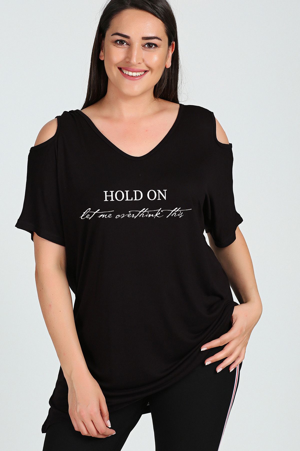 Curvy Trend Büyük Beden Overthink Baskılı Omuzu V Pencere Kısa Kol Bluz