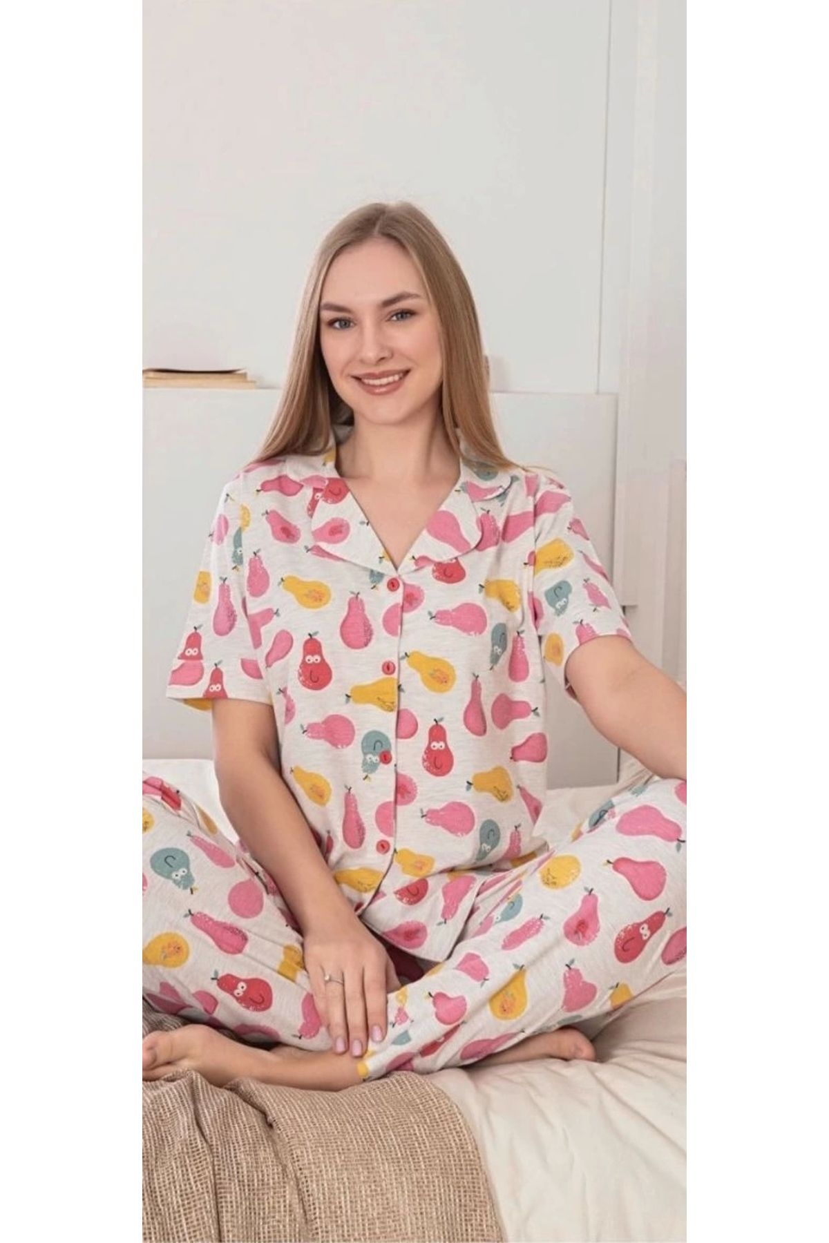 GiyimCity Kadın Armut Desenli Patlı Pijama Takımı