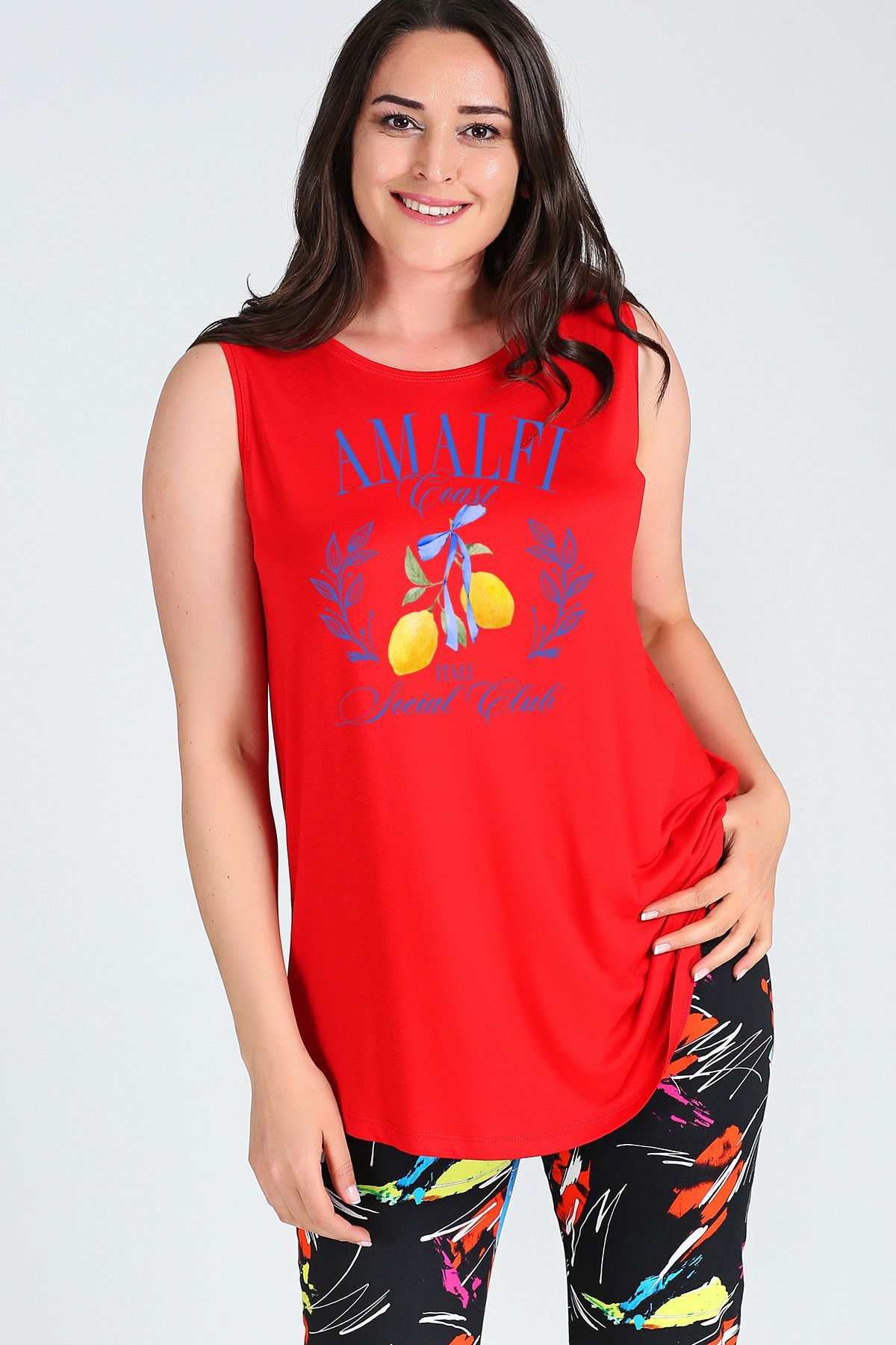 Curvy Trend Büyük Beden Amalfi Baskılı Kolsuz Viskon Basic Bluz