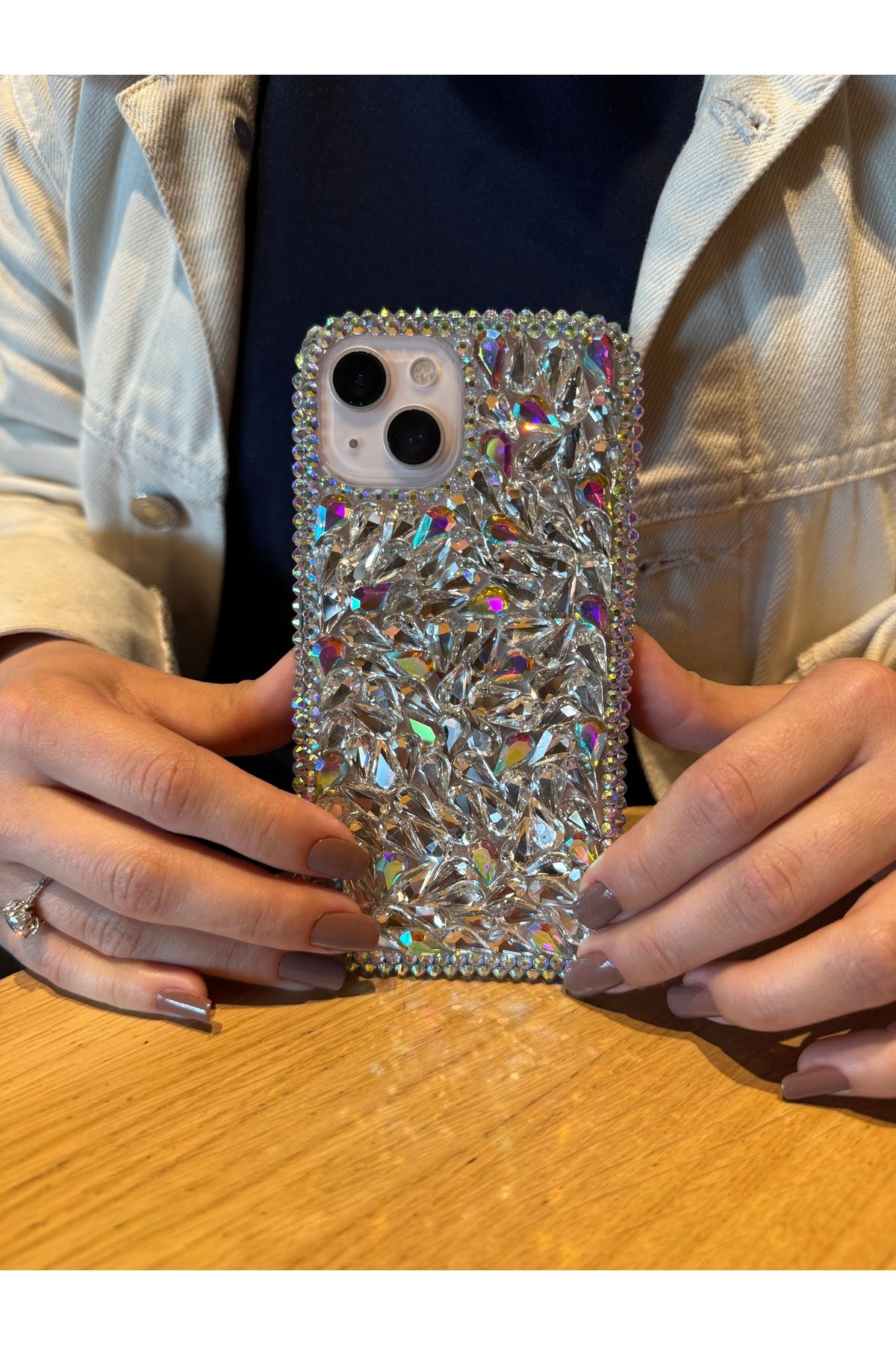 Mois Case İPhone 15 uyumlu Lüx hologramlı Kristal taşlı kılıf