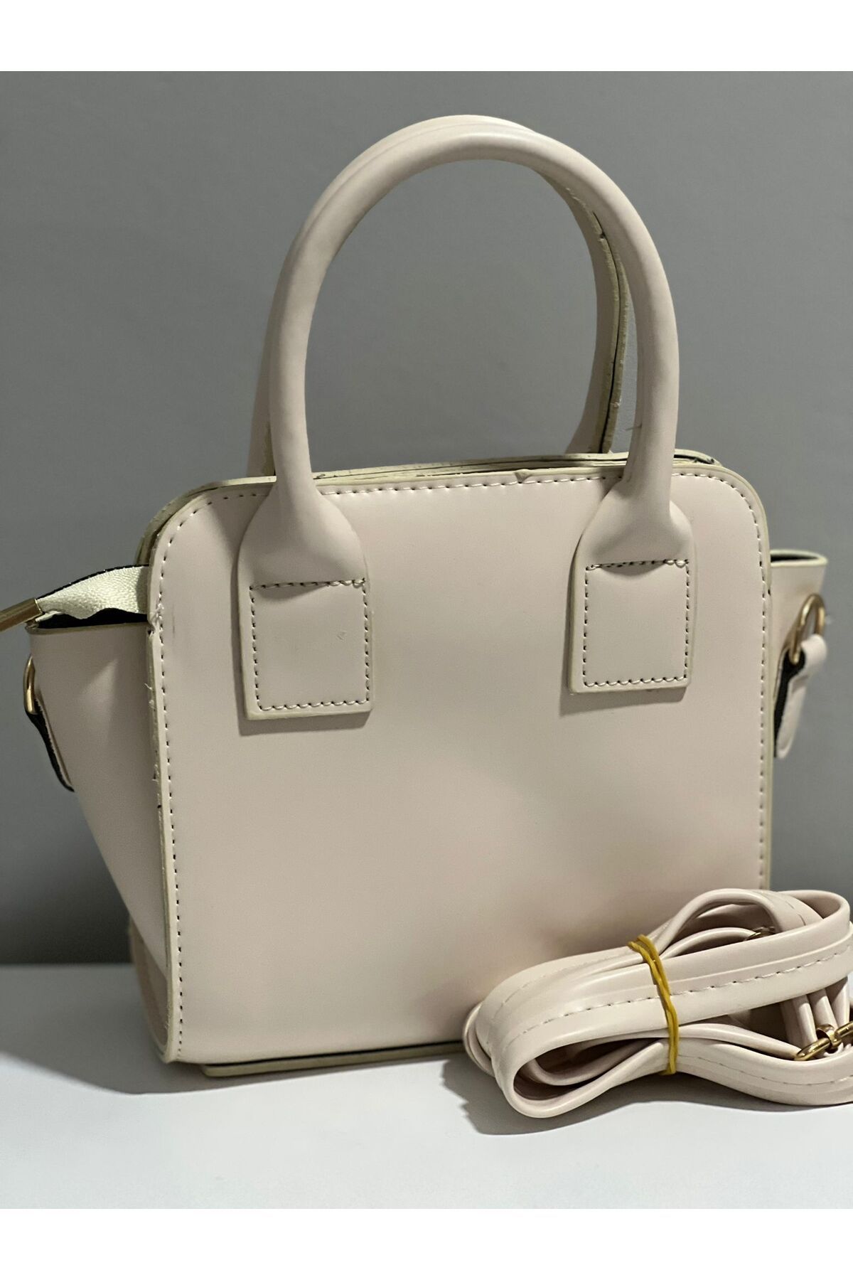 ST Bags Kadın Uzun Askılı Mini Çanta