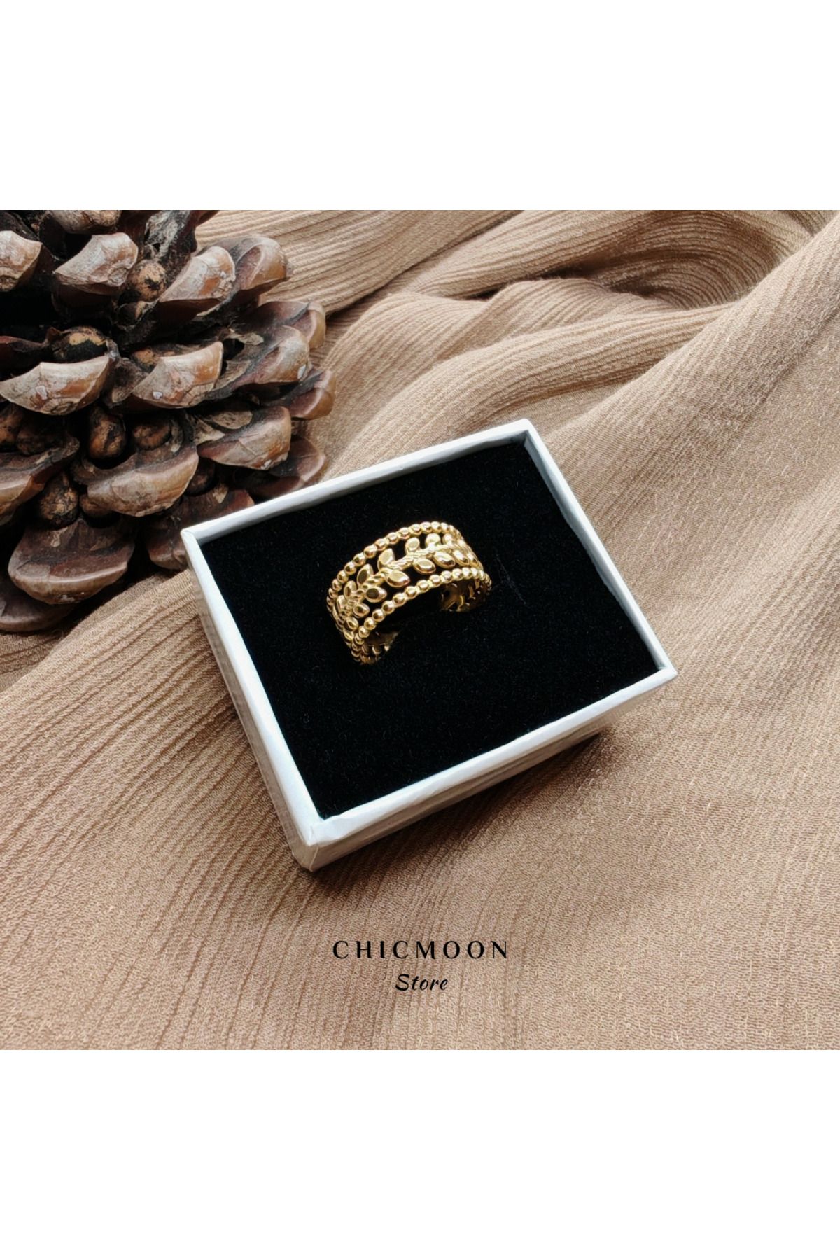 CHICMOON STORE Çelik Altın Rengi Ayarlanabilir Yapraklı Yüzük