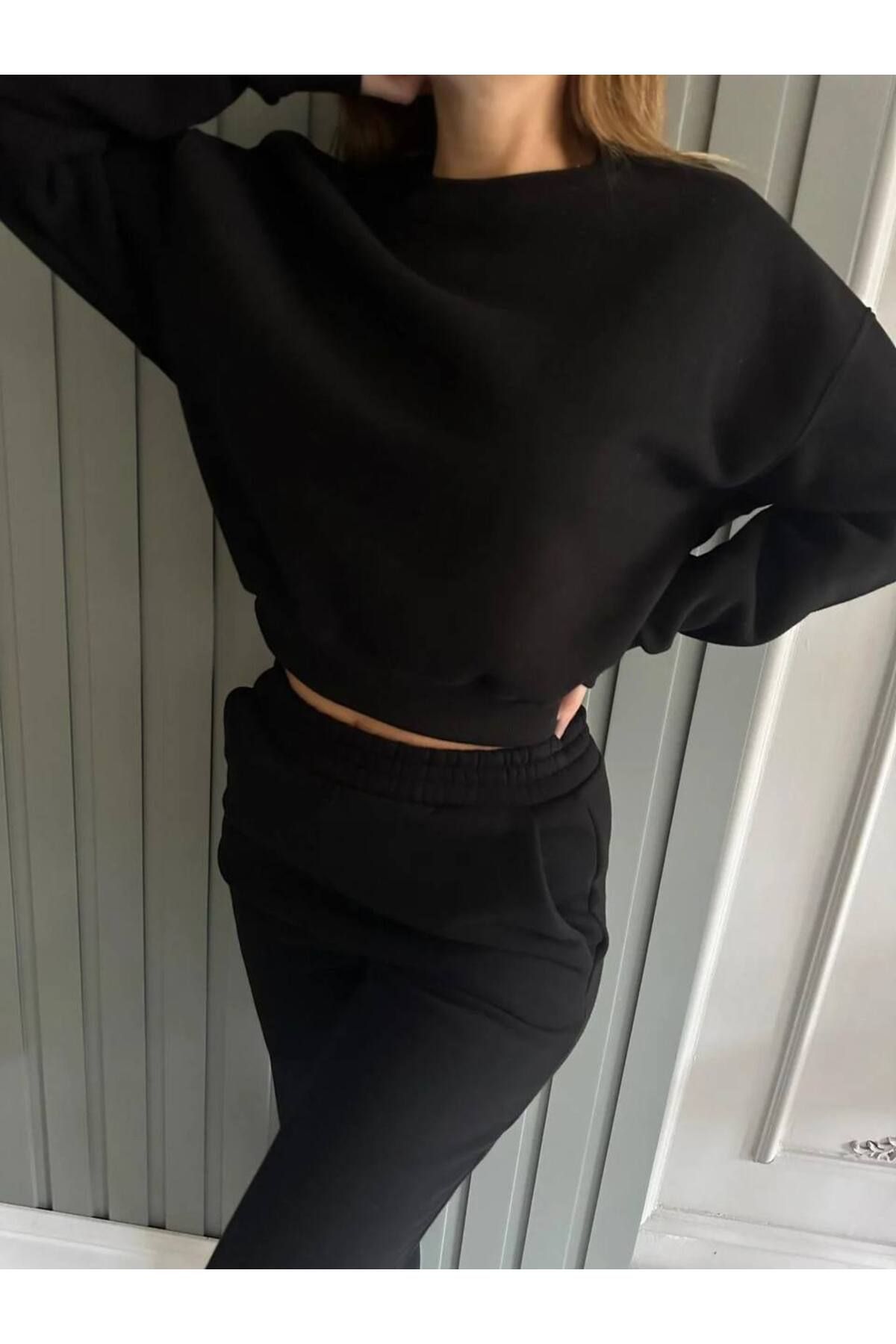 Chamakh Basic Crop Sweatshirt & Jogger İkili Takım
