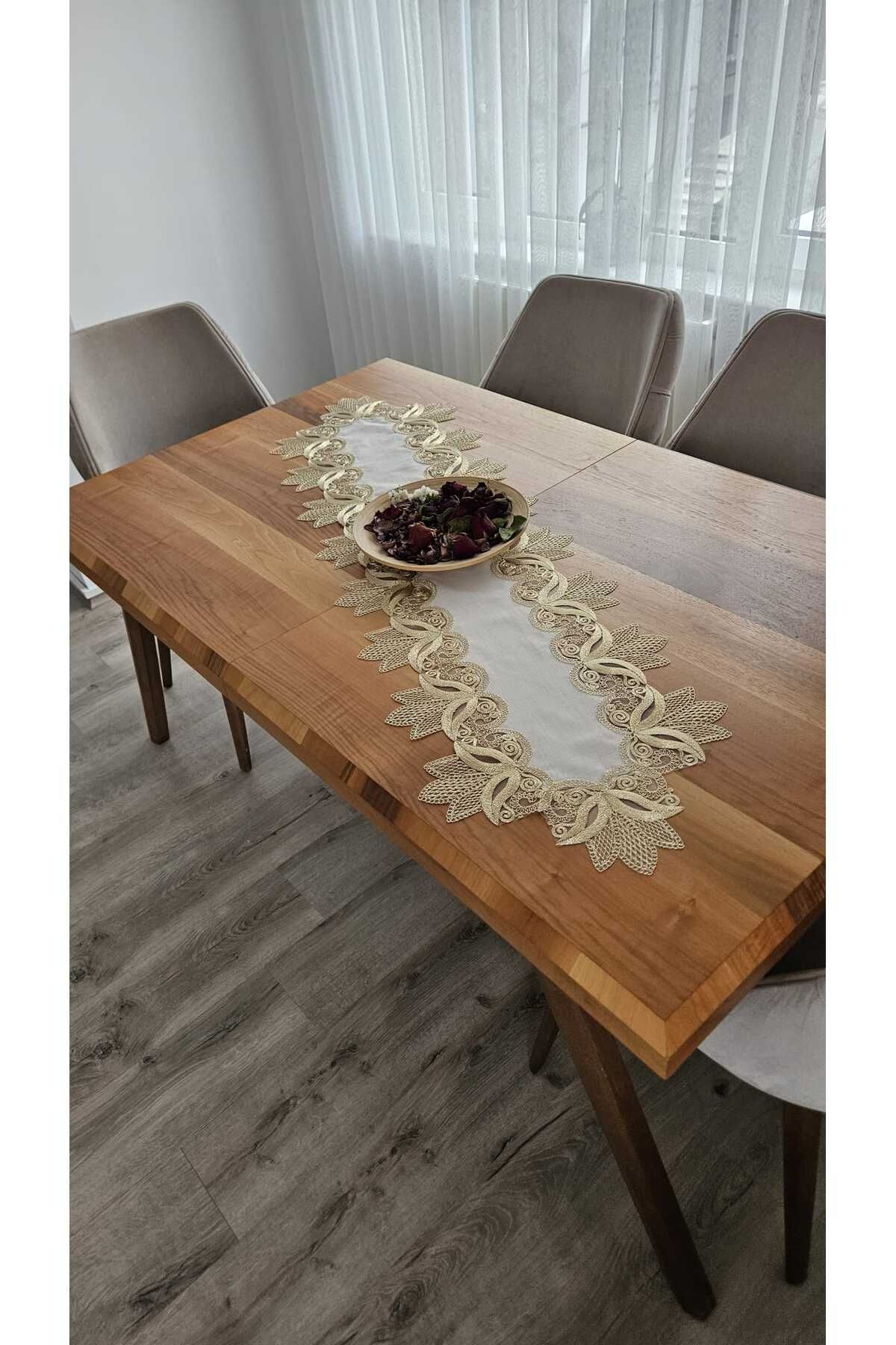 ZESA HOME Fransız Dantelli Keten Gardeya Lüx Runner