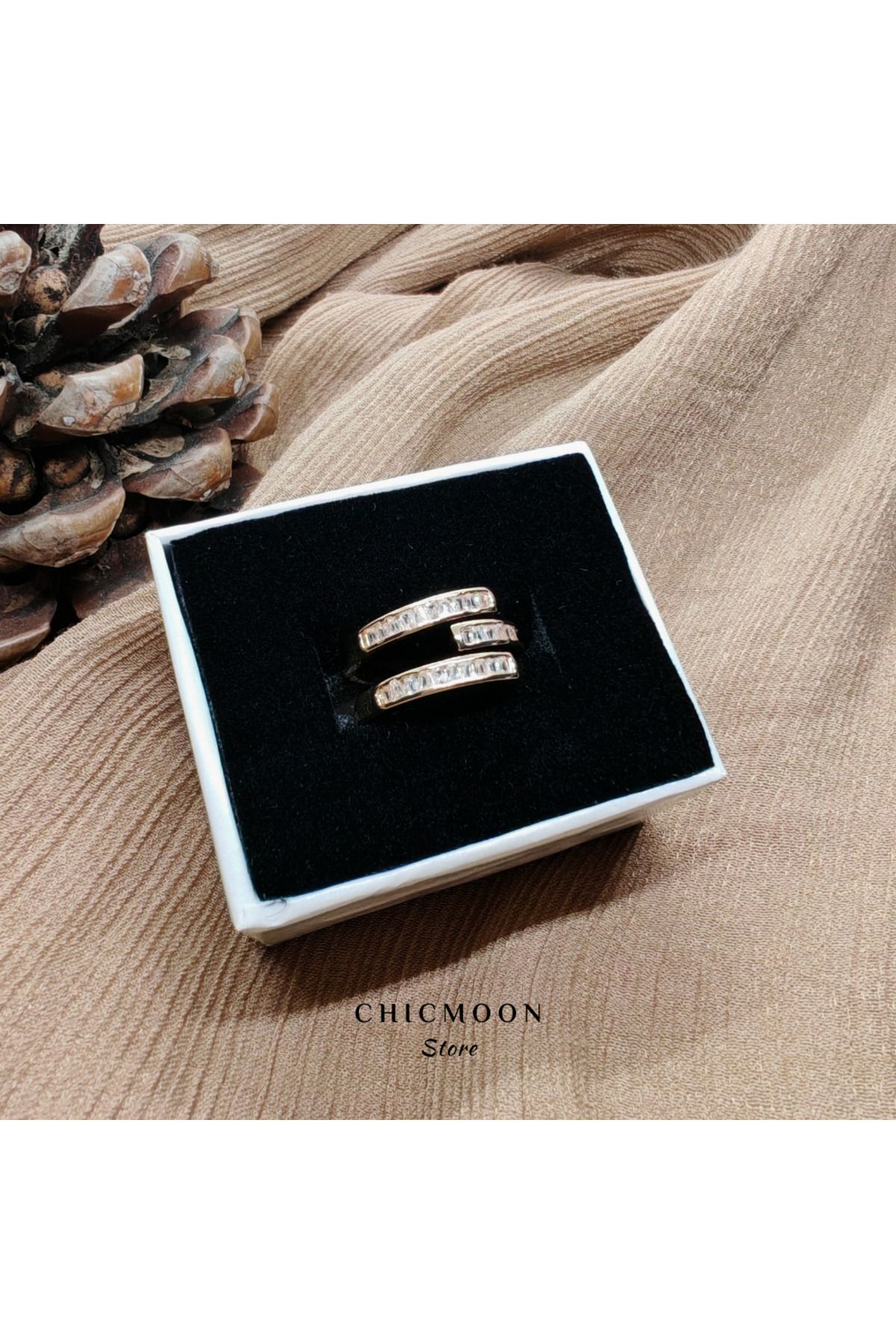 CHICMOON STORE Çelik Ayarlanabilir Taşlı Yüzük
