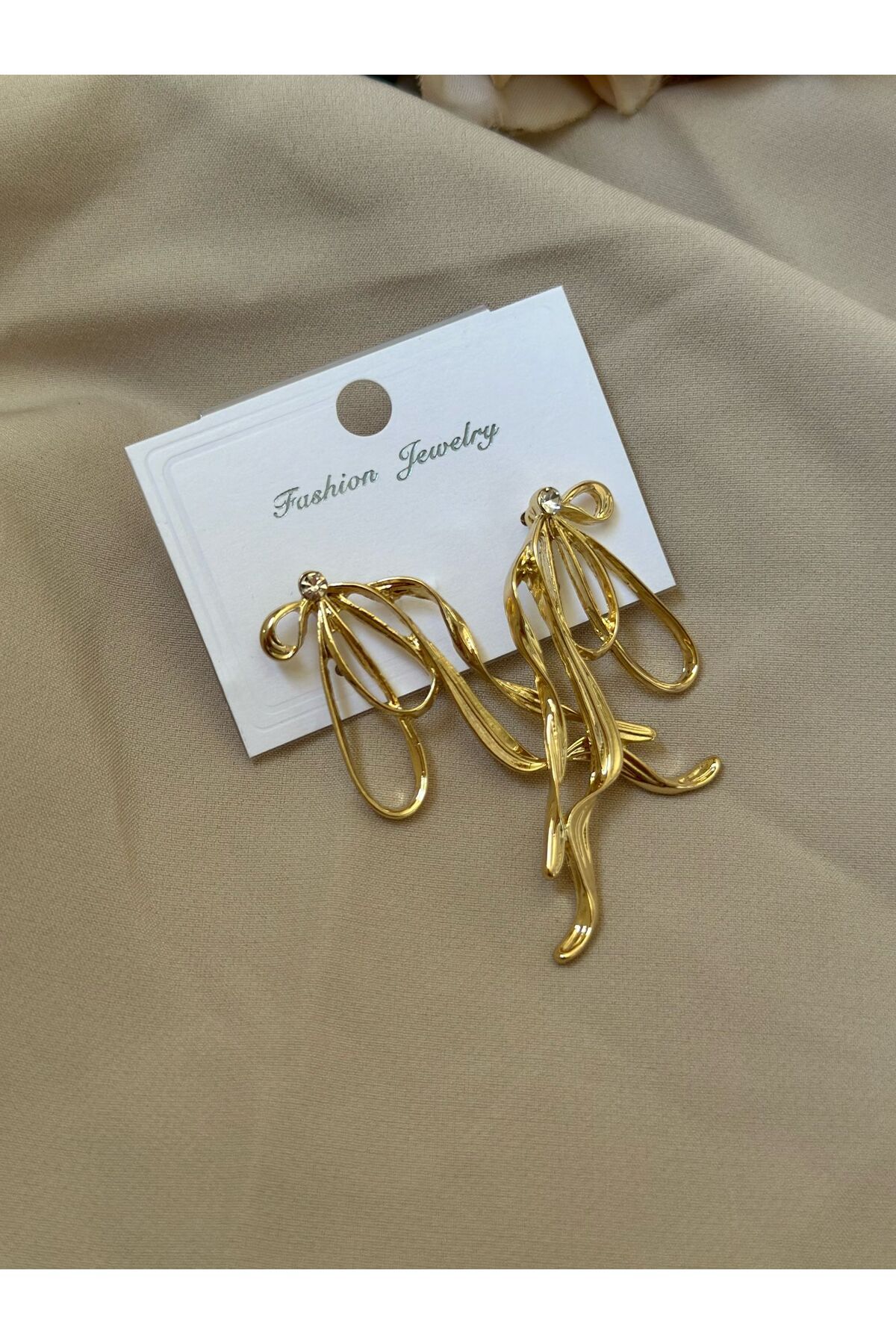 Liyajewellery Tasarım Gold Fiyonk Küpe
