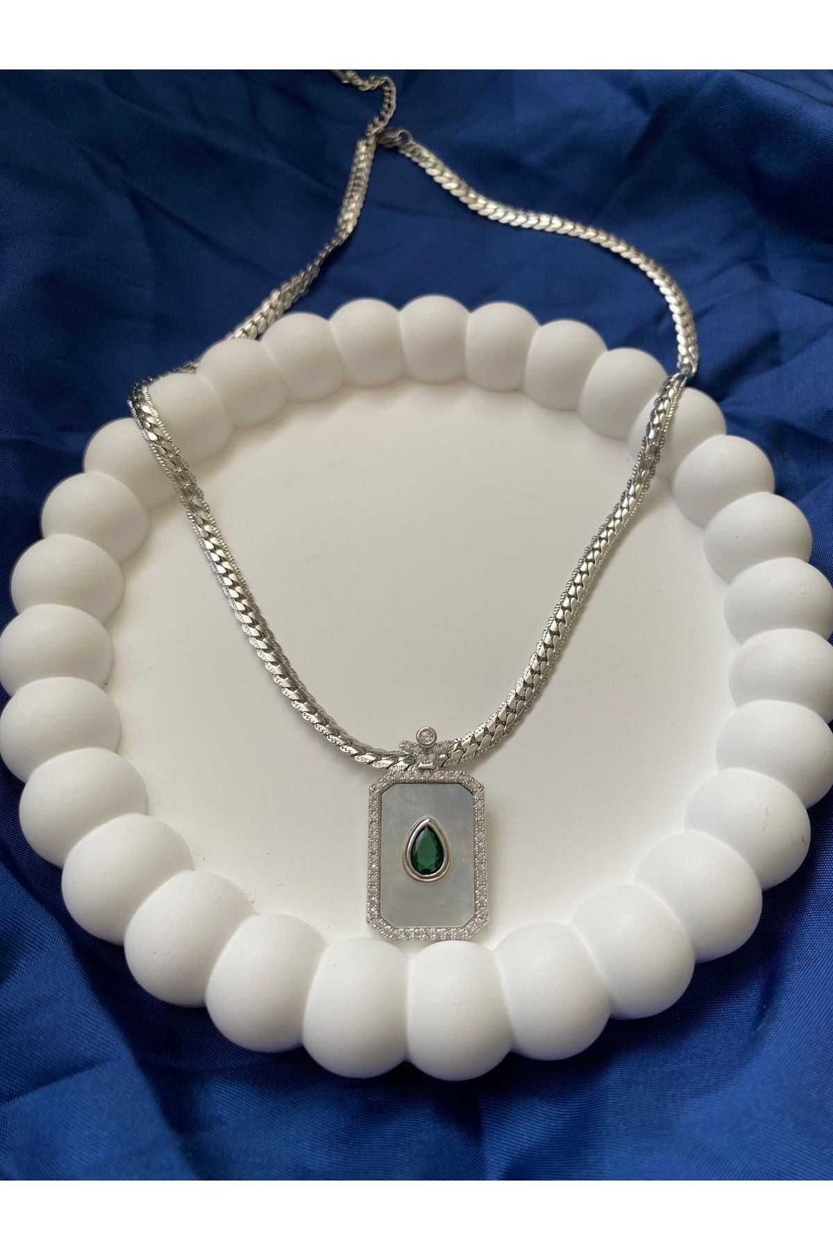 asem jewelry ÇELİK GÜMÜŞ RENK KRALİÇE KOLYE
