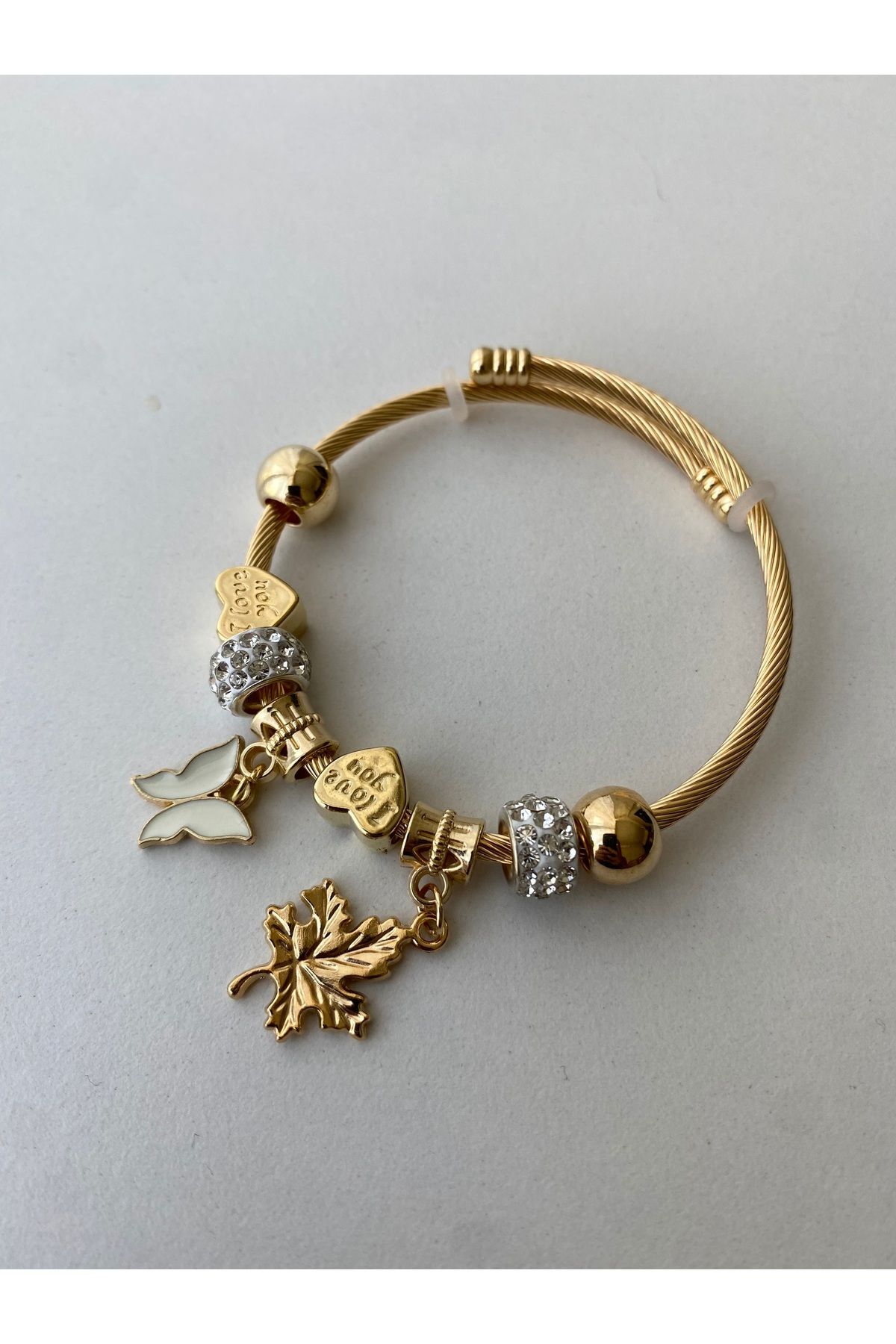 shop Gold Renkli Charm Bileklik – kelebek ve Yaprak Detayl