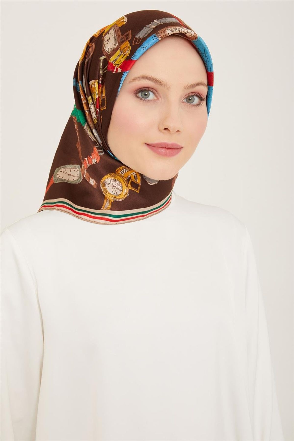 Armine Sura İpek Eşarp 9141D (S ) 90 x 90 Kahverengi - 85