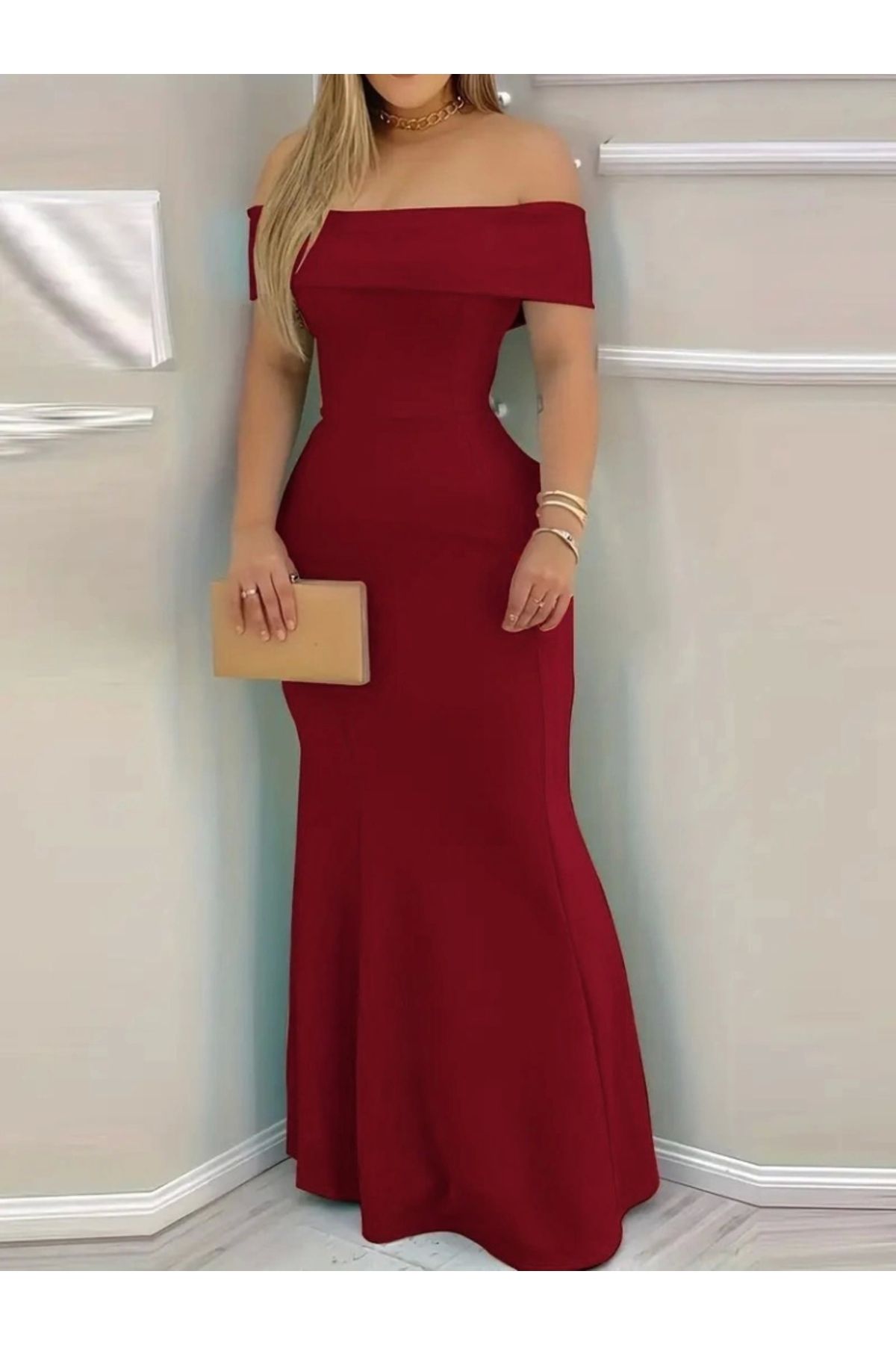 Butik Kadın Kısa Kollu Madonna Yaka Belden Oturtmalı Uzun Ithal Krep Elbise