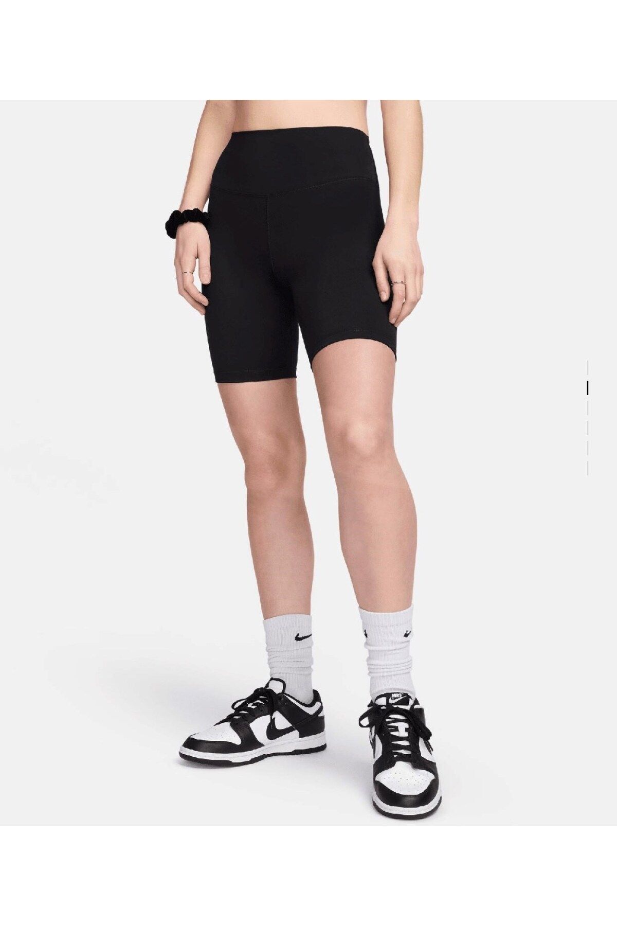 Nike One Dri-Fit Kadın Siyah Antrenman Tayt FN3206-010
