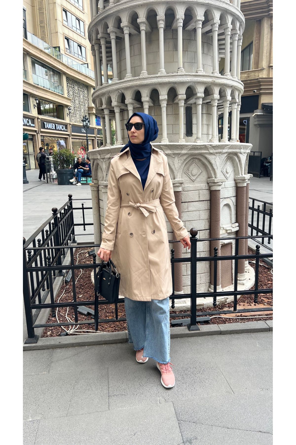 Elifkaracabutik Moda astarlı trenç