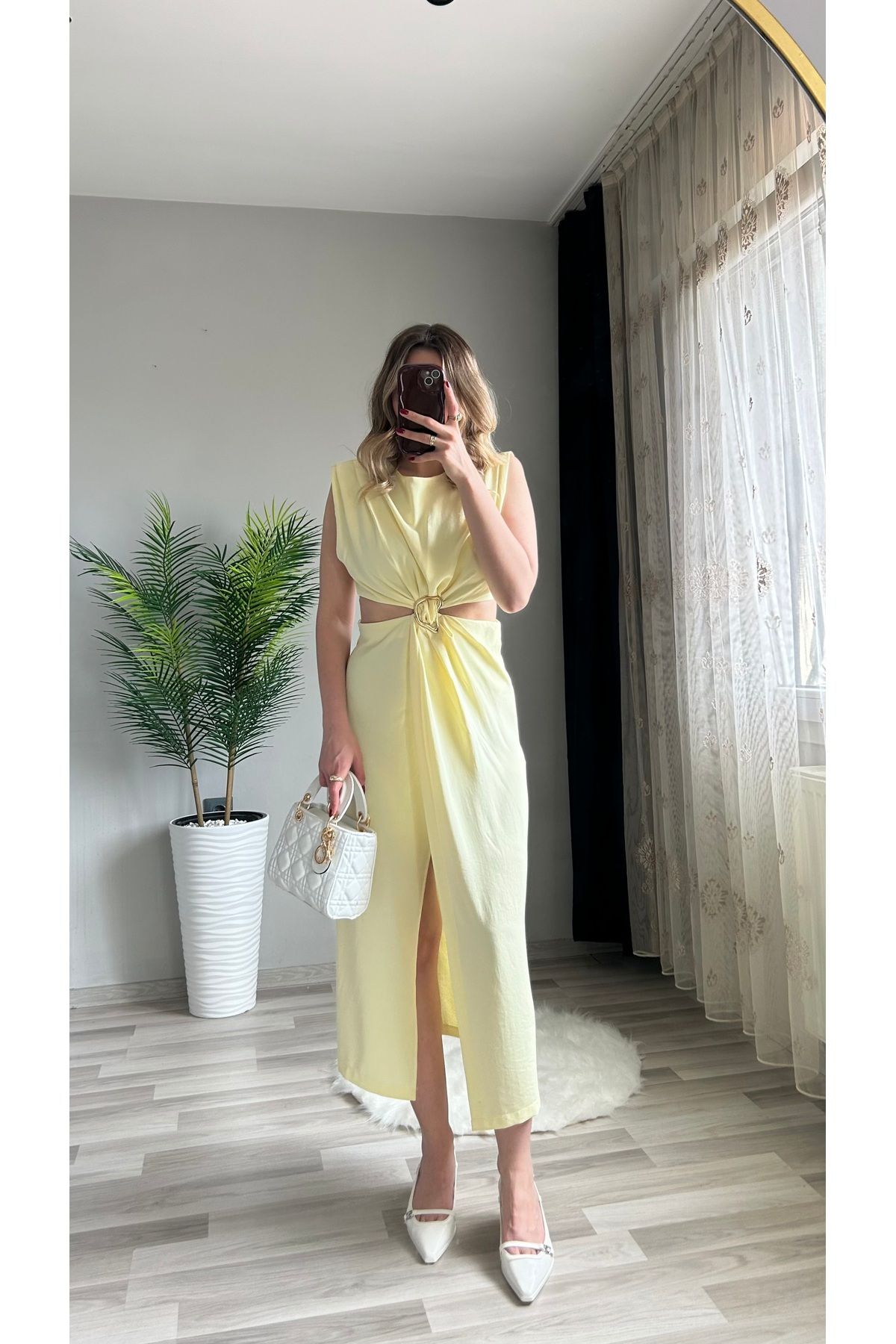 ensbutik Tokalı Yırtmaçlı Midi Elbise