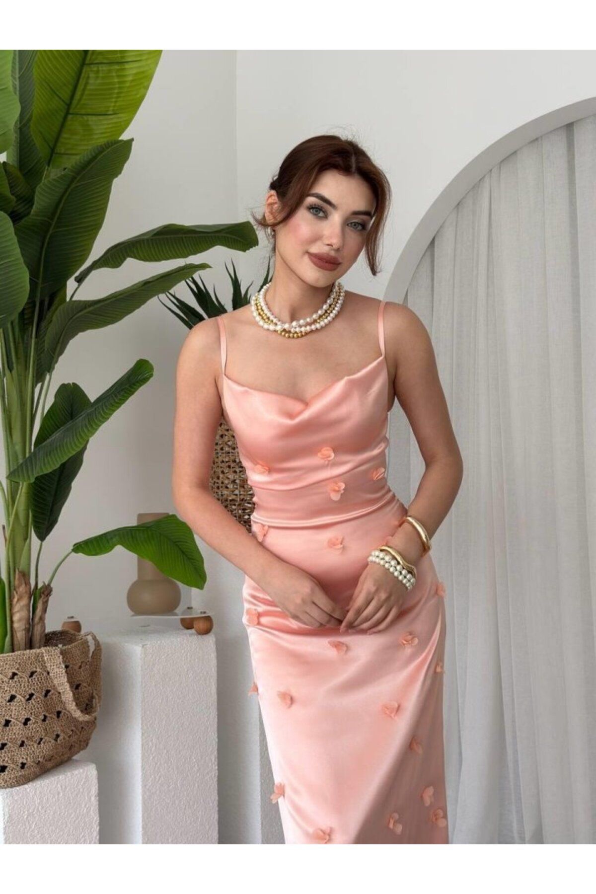 novafems Dora Çiçek Detaylı Elbise