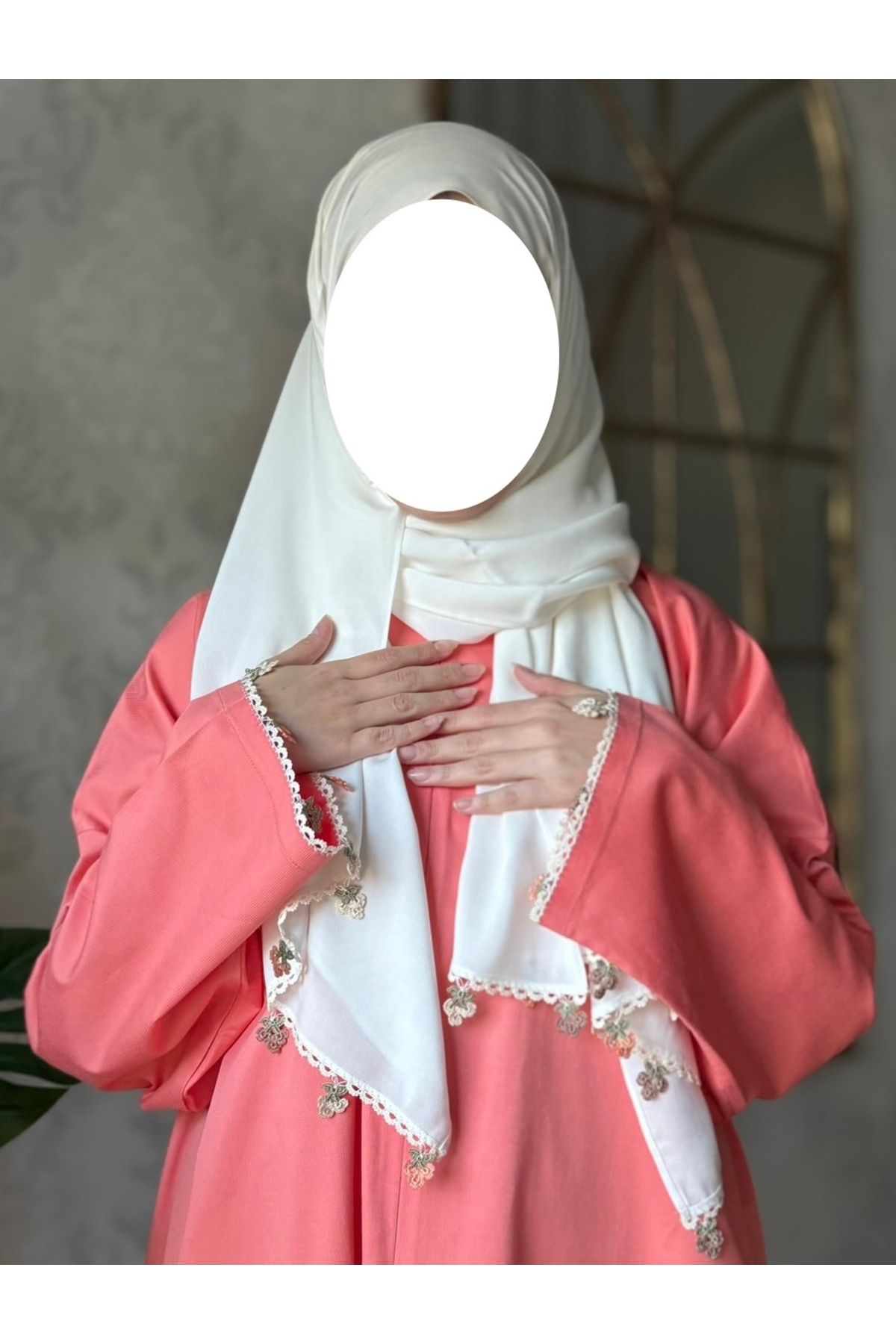 Nimet Abla Butik El işlemeli namaz elbise takımı
