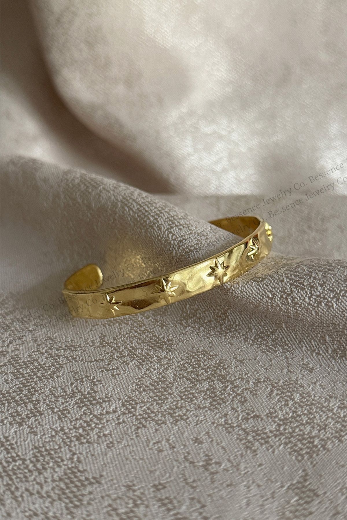 Bessence Jewelry Co Yıldız Motif Vintage Kelepçe,Bileklik