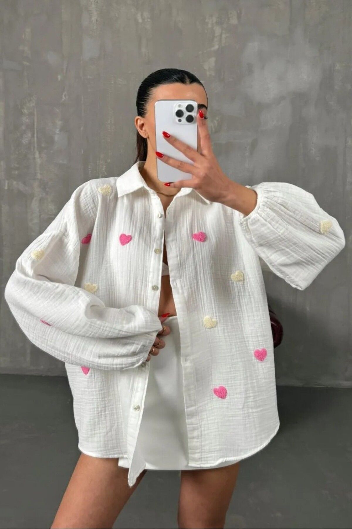 disponible Oversize Beyaz Müslin Kadın Kalpli Gömlek