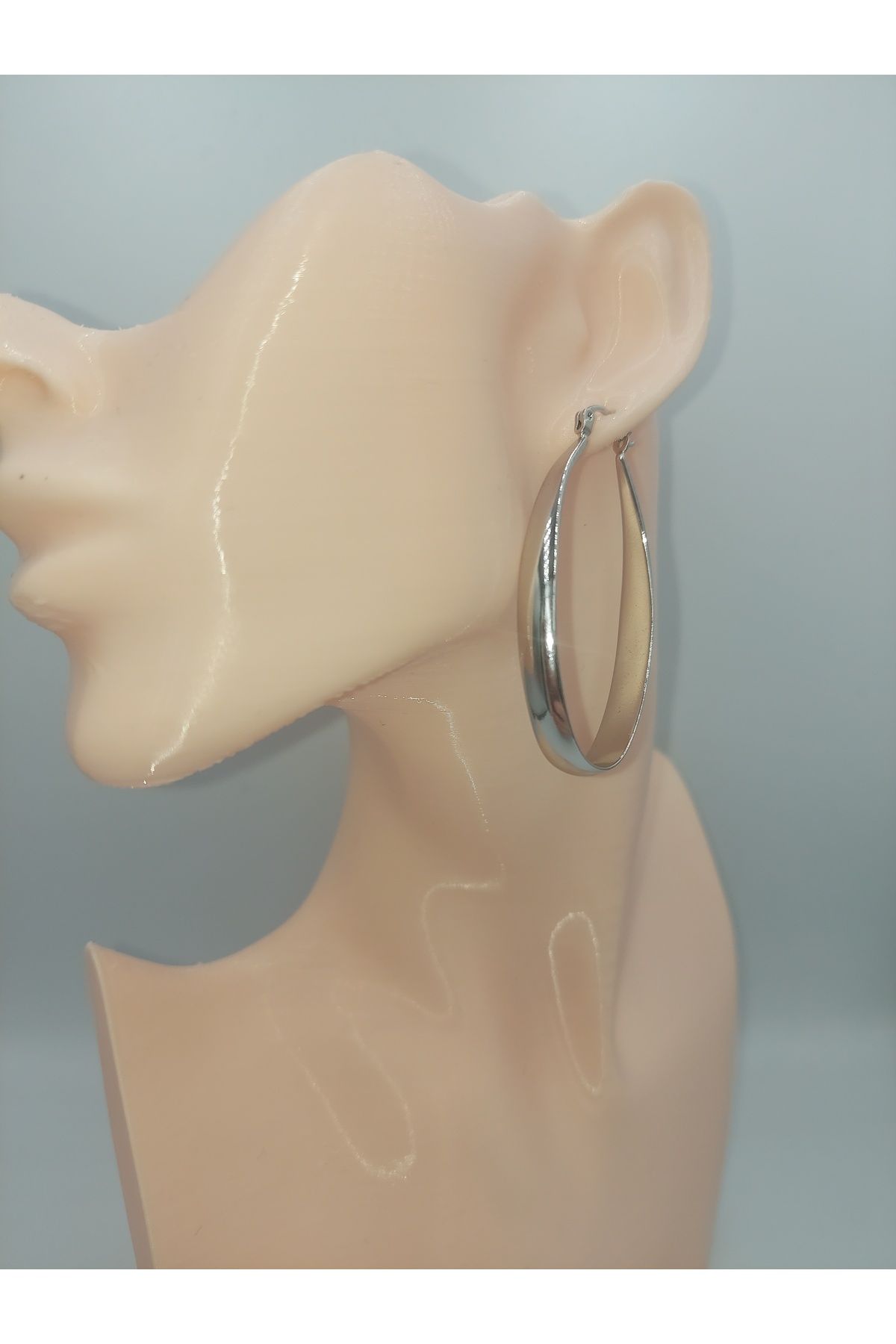 XUPING JEWELRY Xupıng Elips Gümüş Renk Çelik Küpe