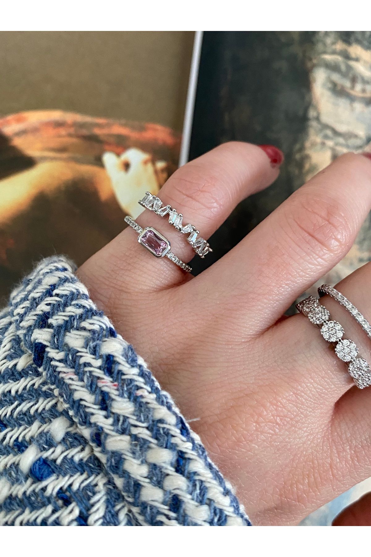 Pinery Jewels Baget Çapraz Taşlı Alttan Ayarlamalı Kadın Yüzük