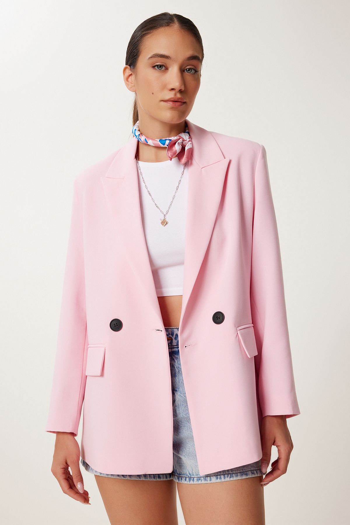 Lovelyİstanbul Kontrast Düğmeli Oversize Mevsimlik Blazer Ceket ŞEKER PEMBE LWF0031