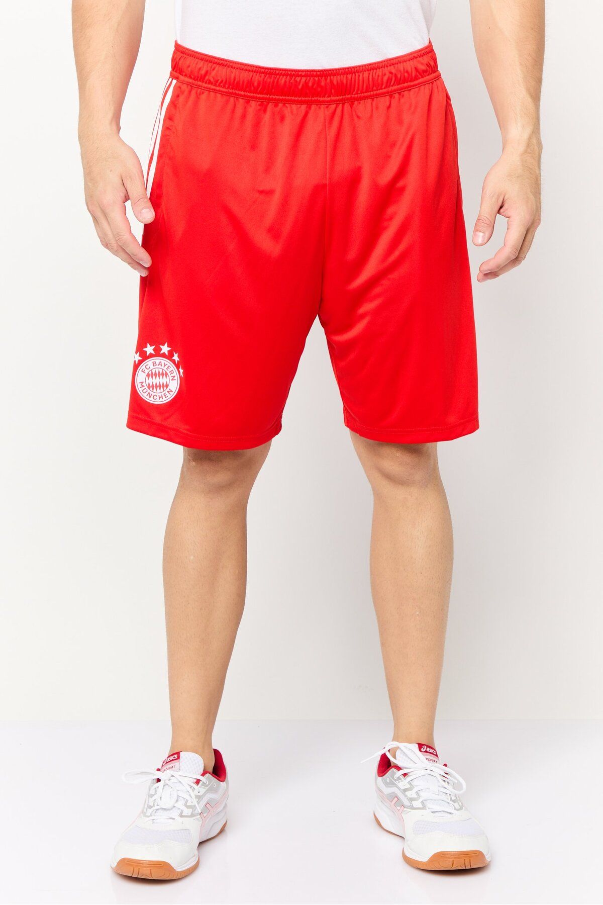 complete the look image