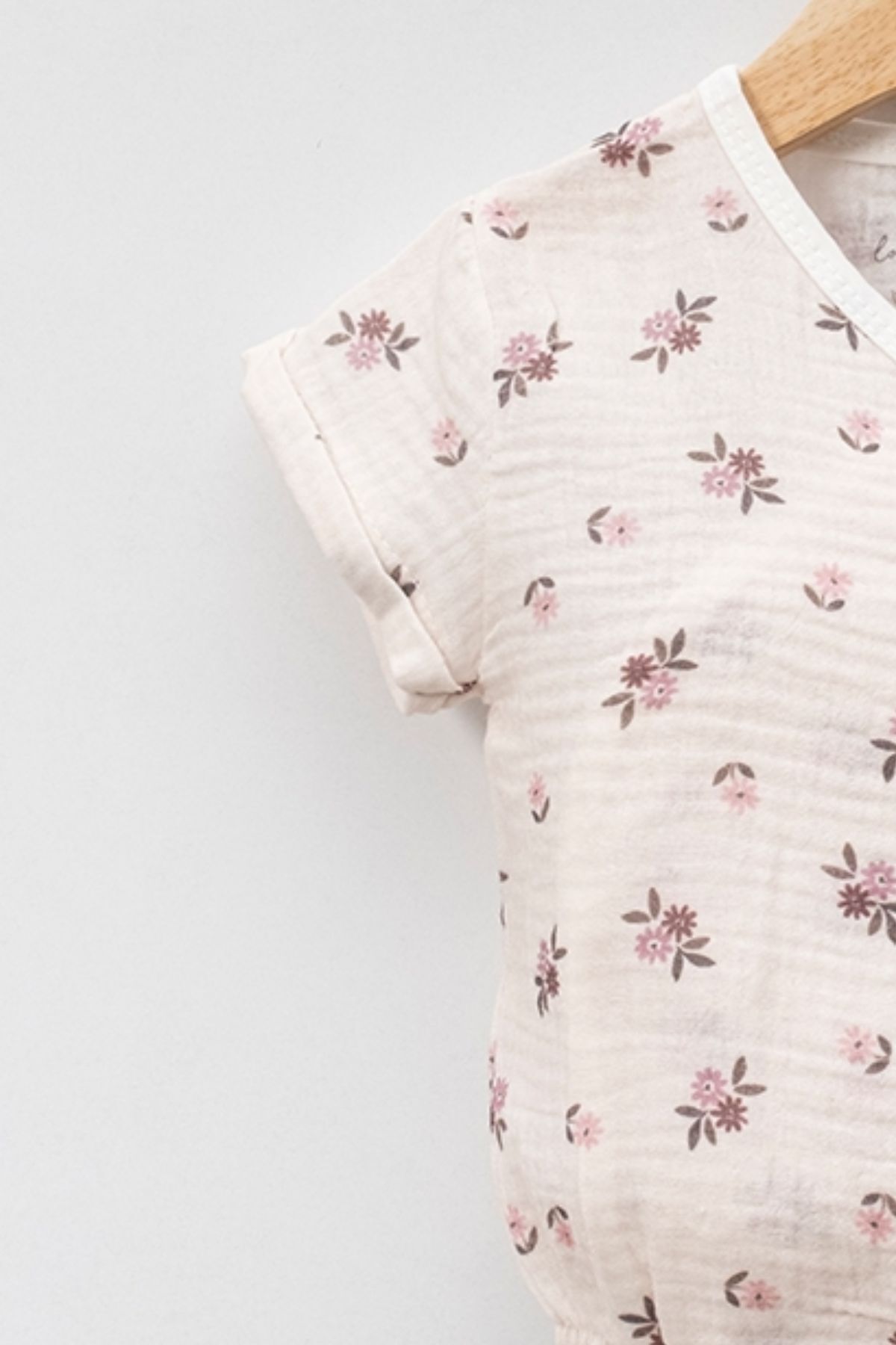 Minytrendy Kız Bebek Yazlık Müslin Romper Yenidoğan Bebek Tulumu Çoraplı Kısa Kol Kimono Body fotoğrafı 3 (önizleme)